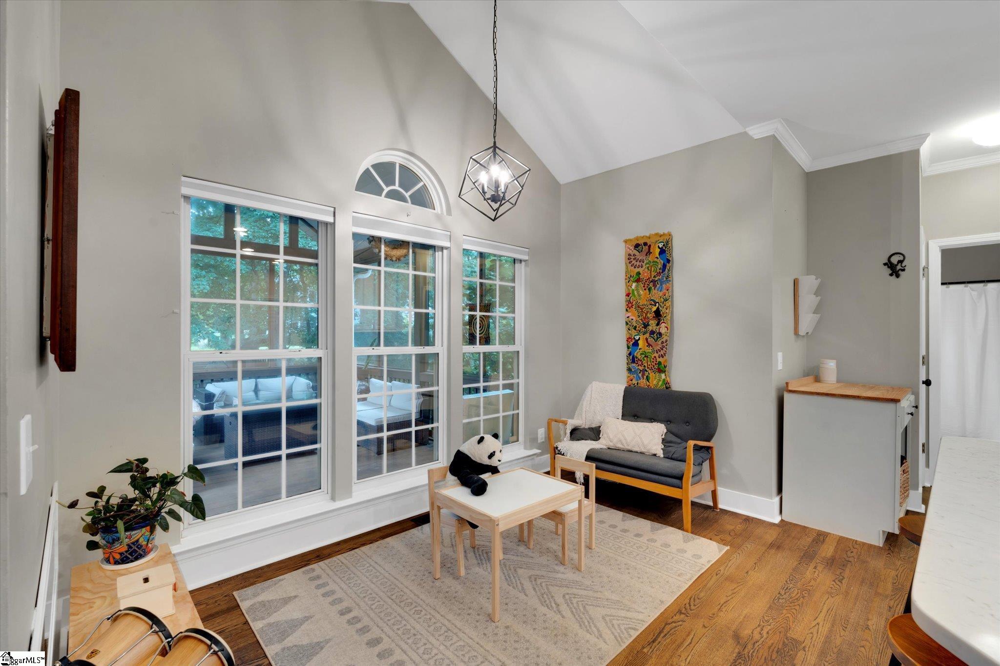 10 Mountain Rose Court