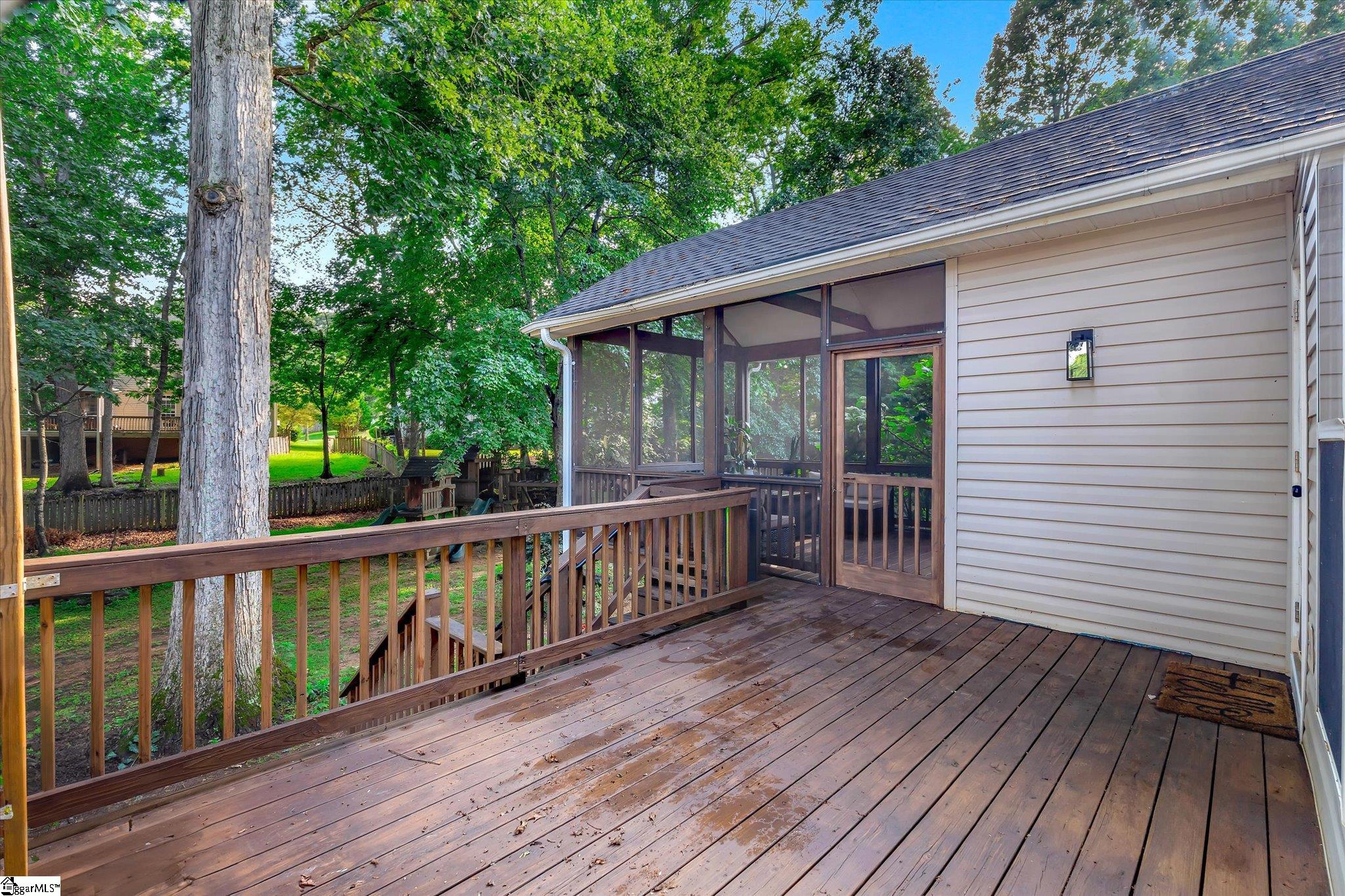 10 Mountain Rose Court