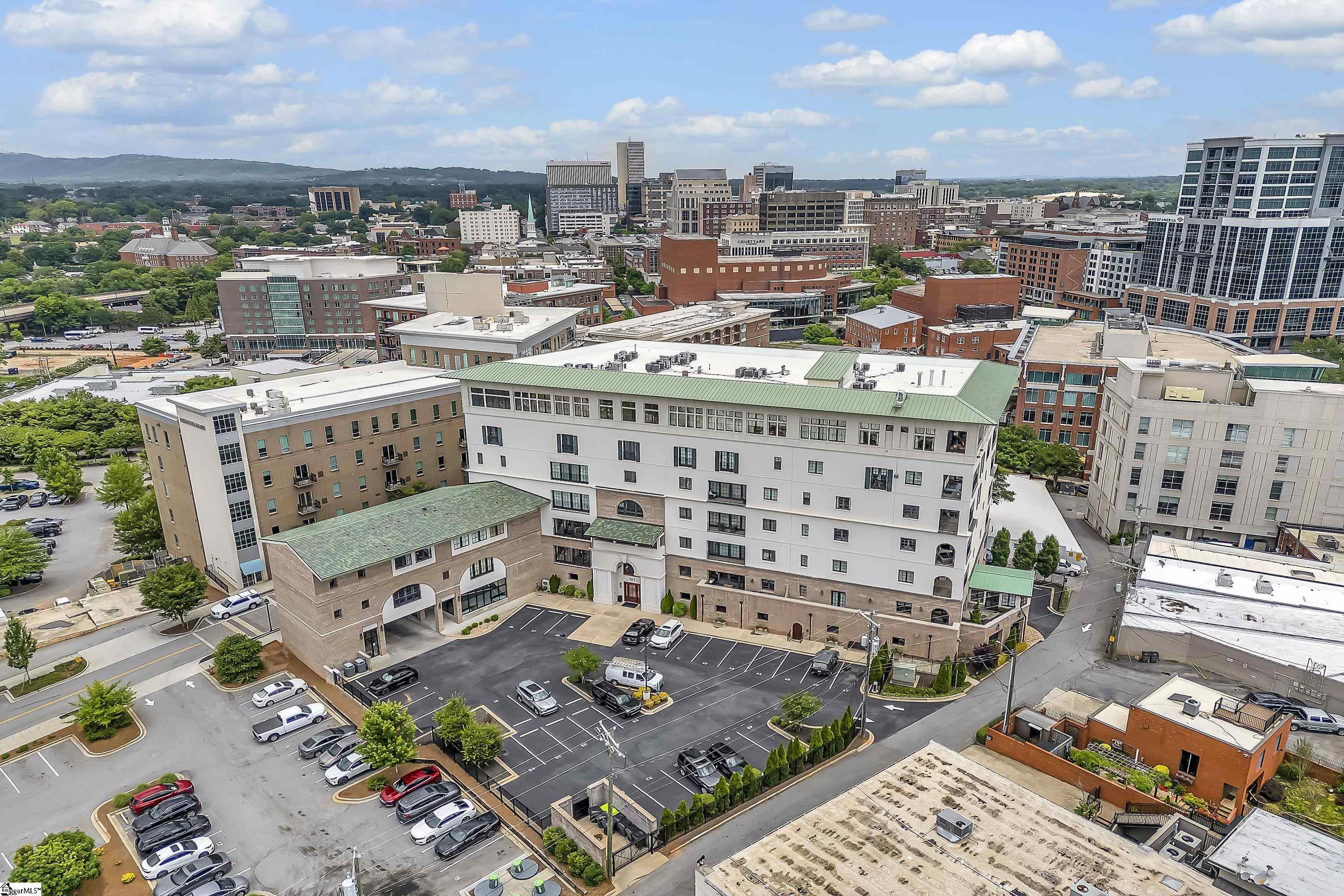 121 Rhett Street # 502