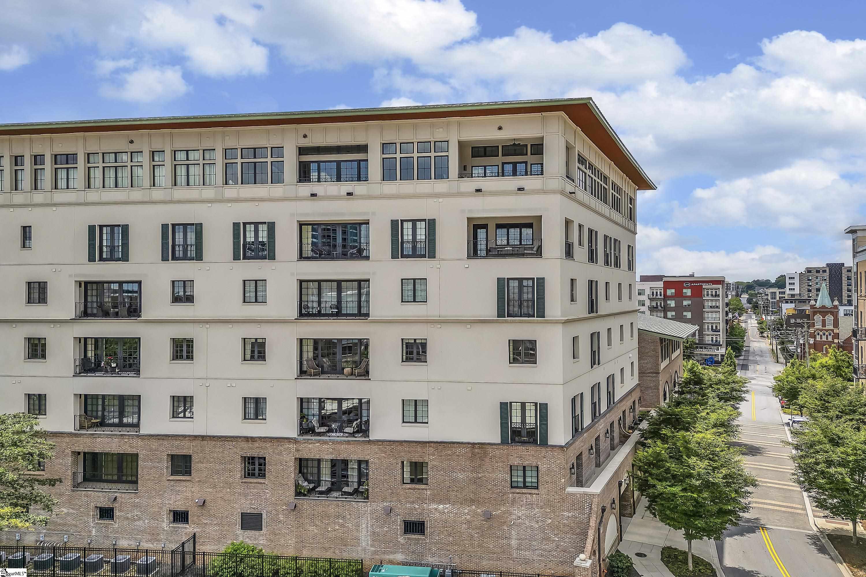 121 Rhett Street # 502