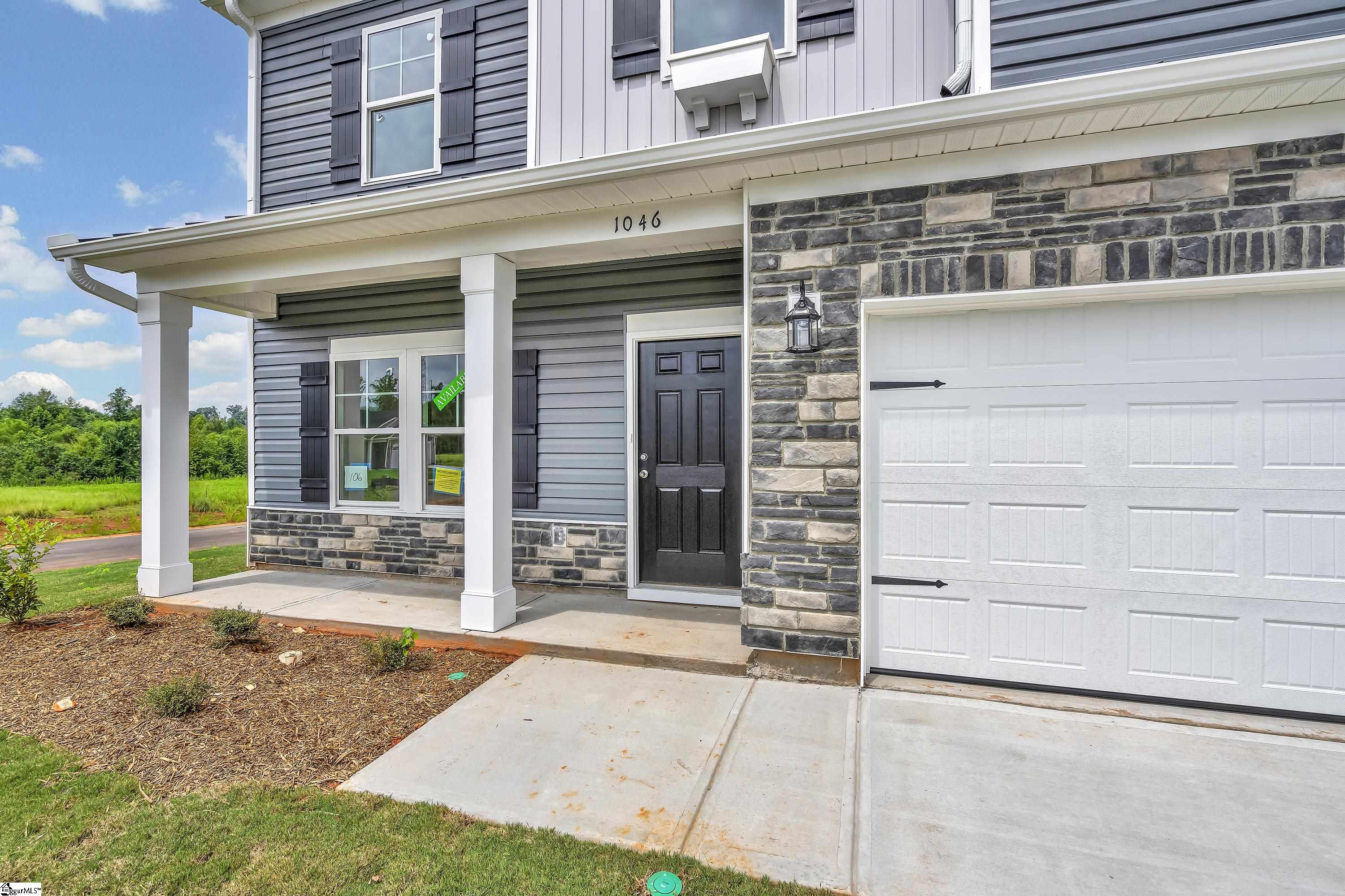 1046 Leoni Drive Lot 106