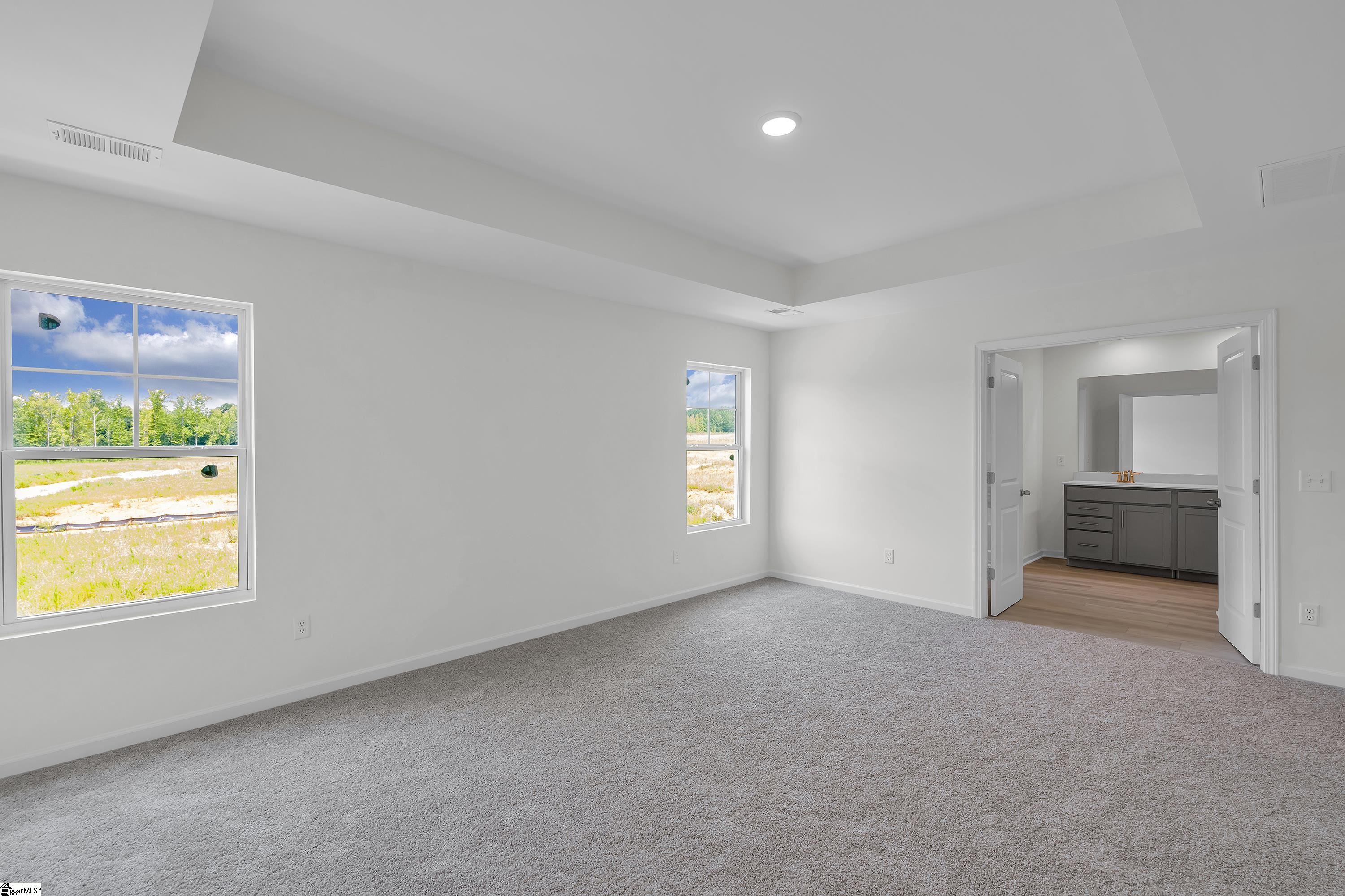 1046 Leoni Drive Lot 106