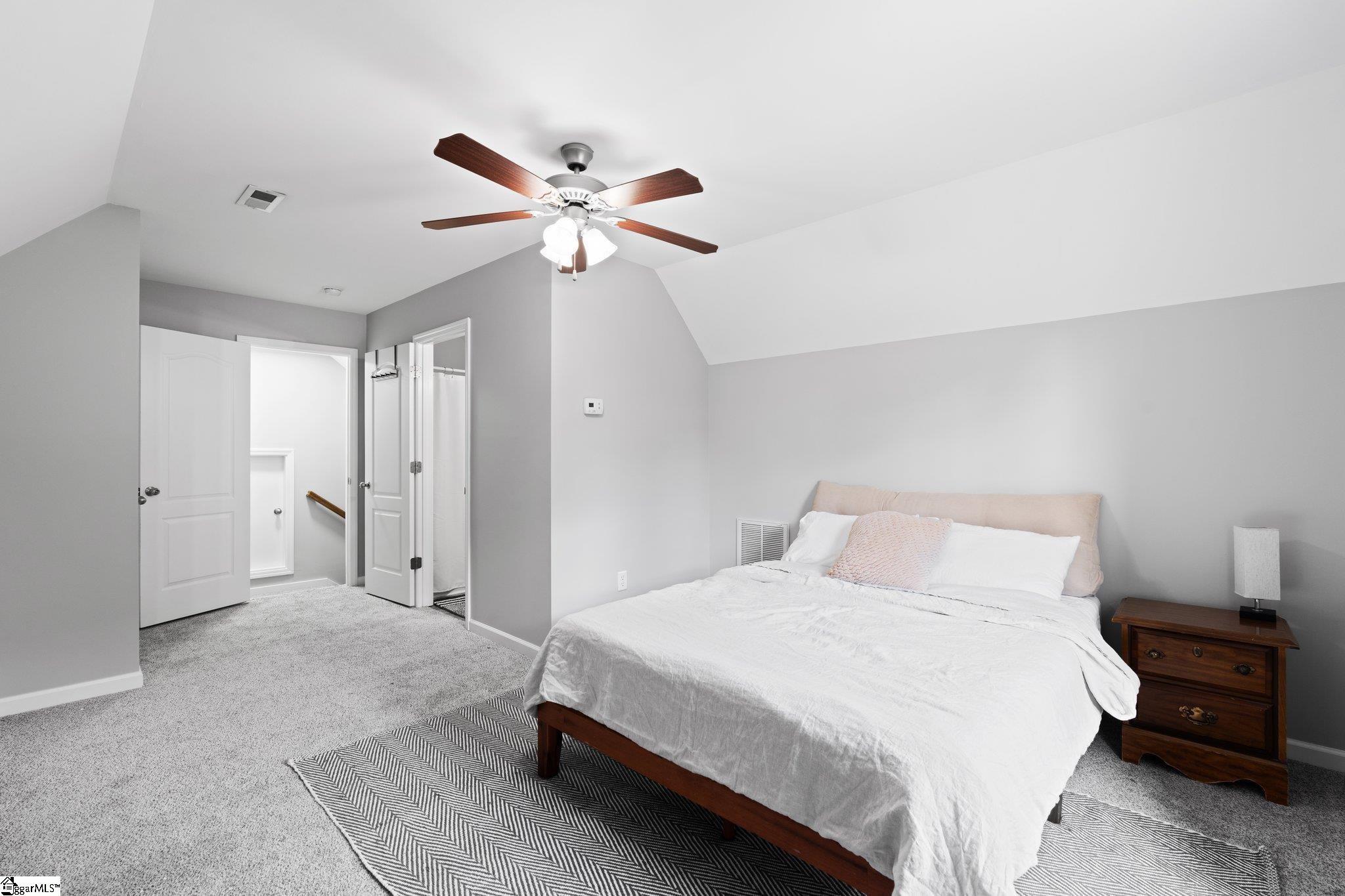 54 Thunderbird Drive