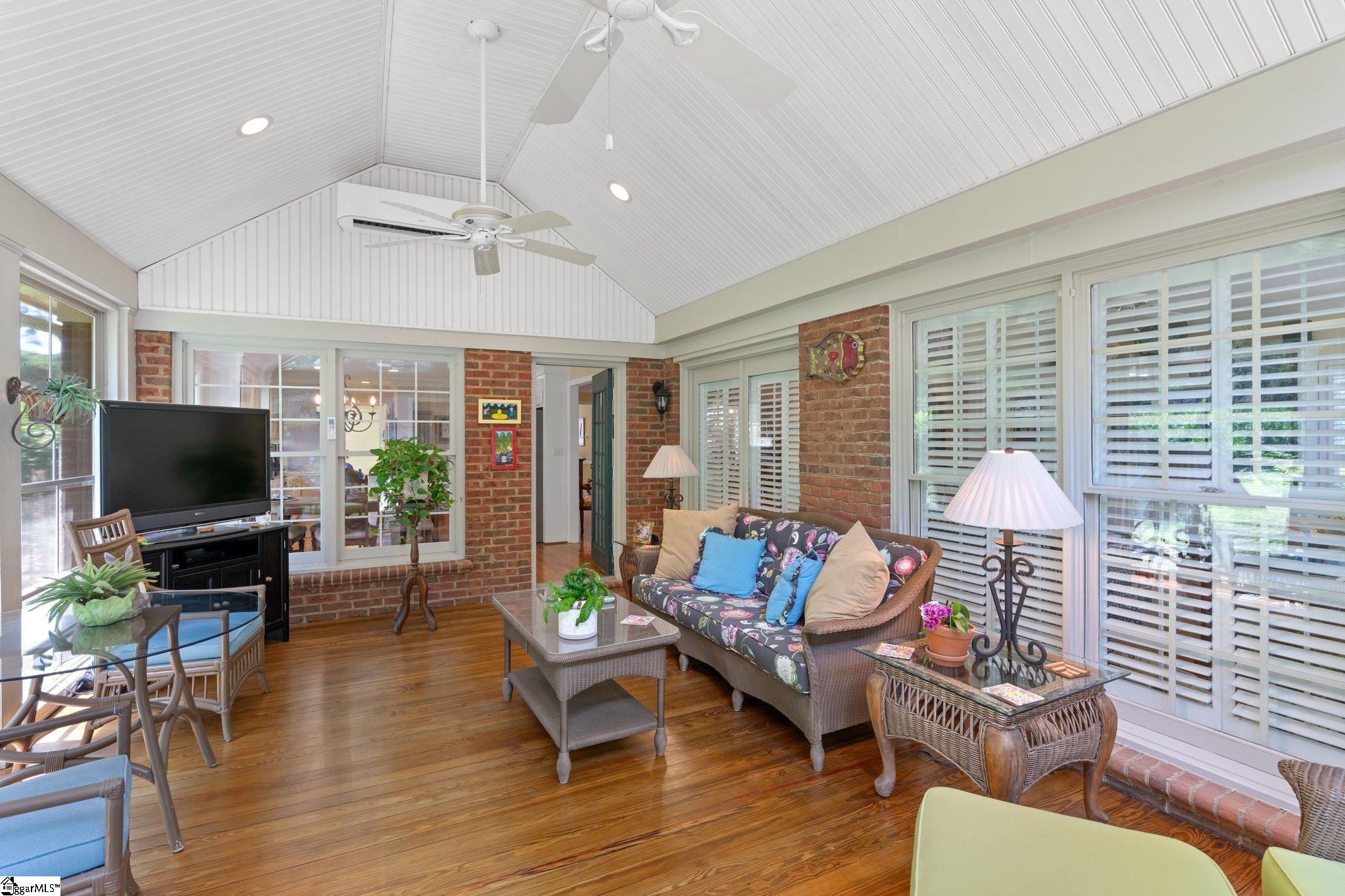 105 Cedar Grove Road