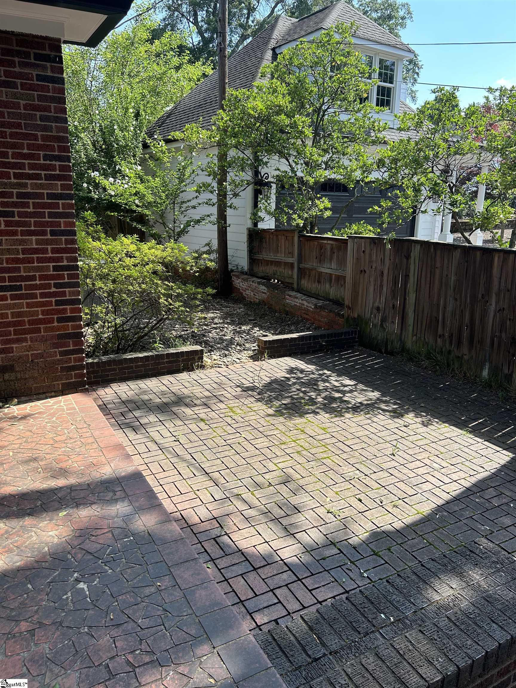 223 Cleveland Street