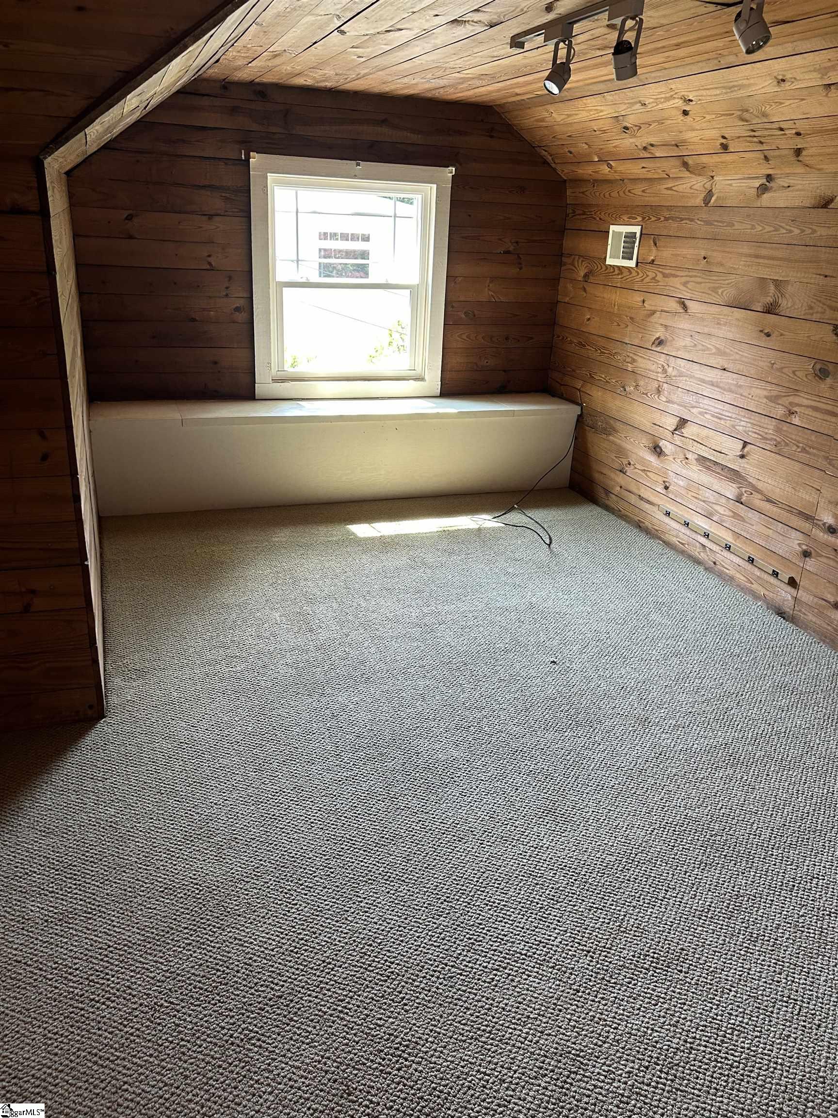 223 Cleveland Street