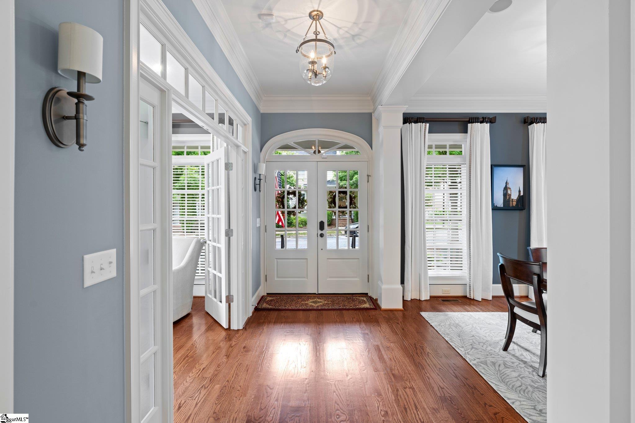 33 Hollingsworth Drive