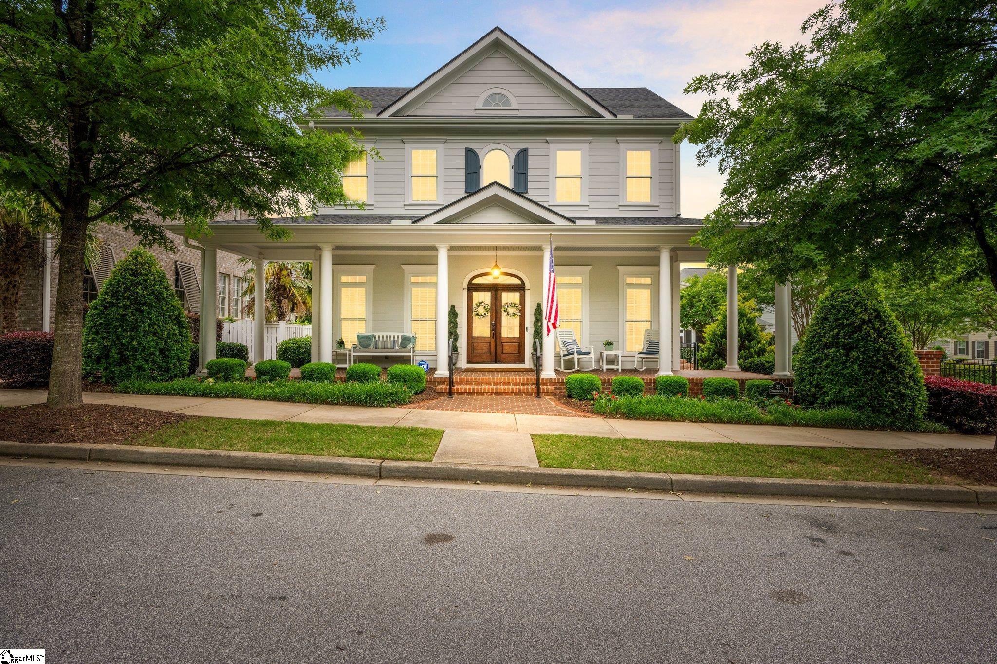 33 Hollingsworth Drive