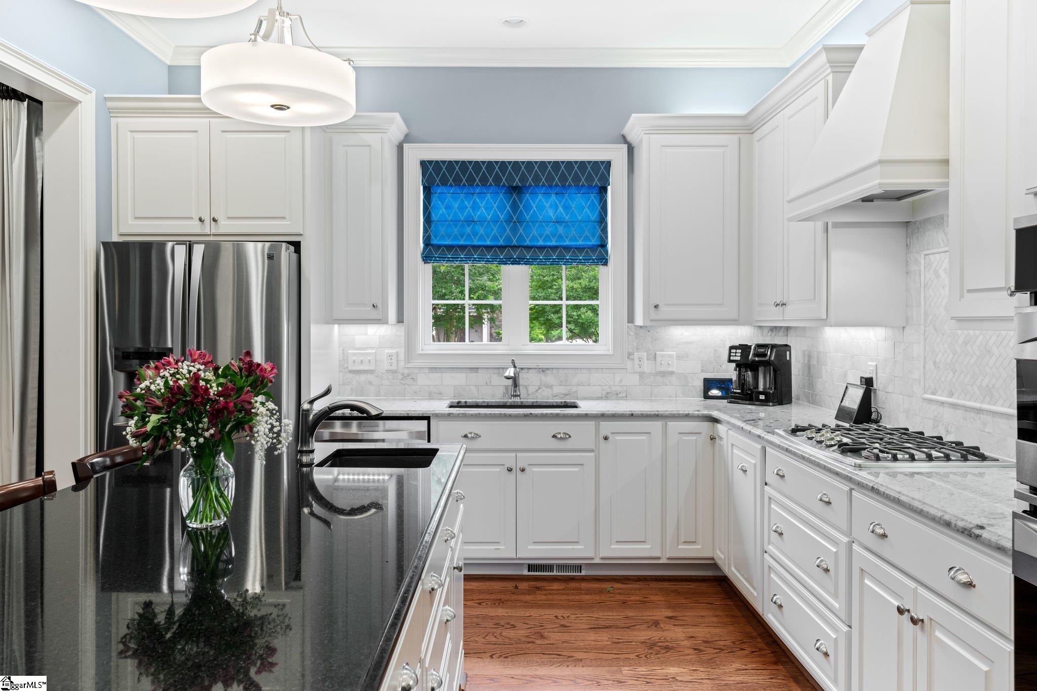 33 Hollingsworth Drive