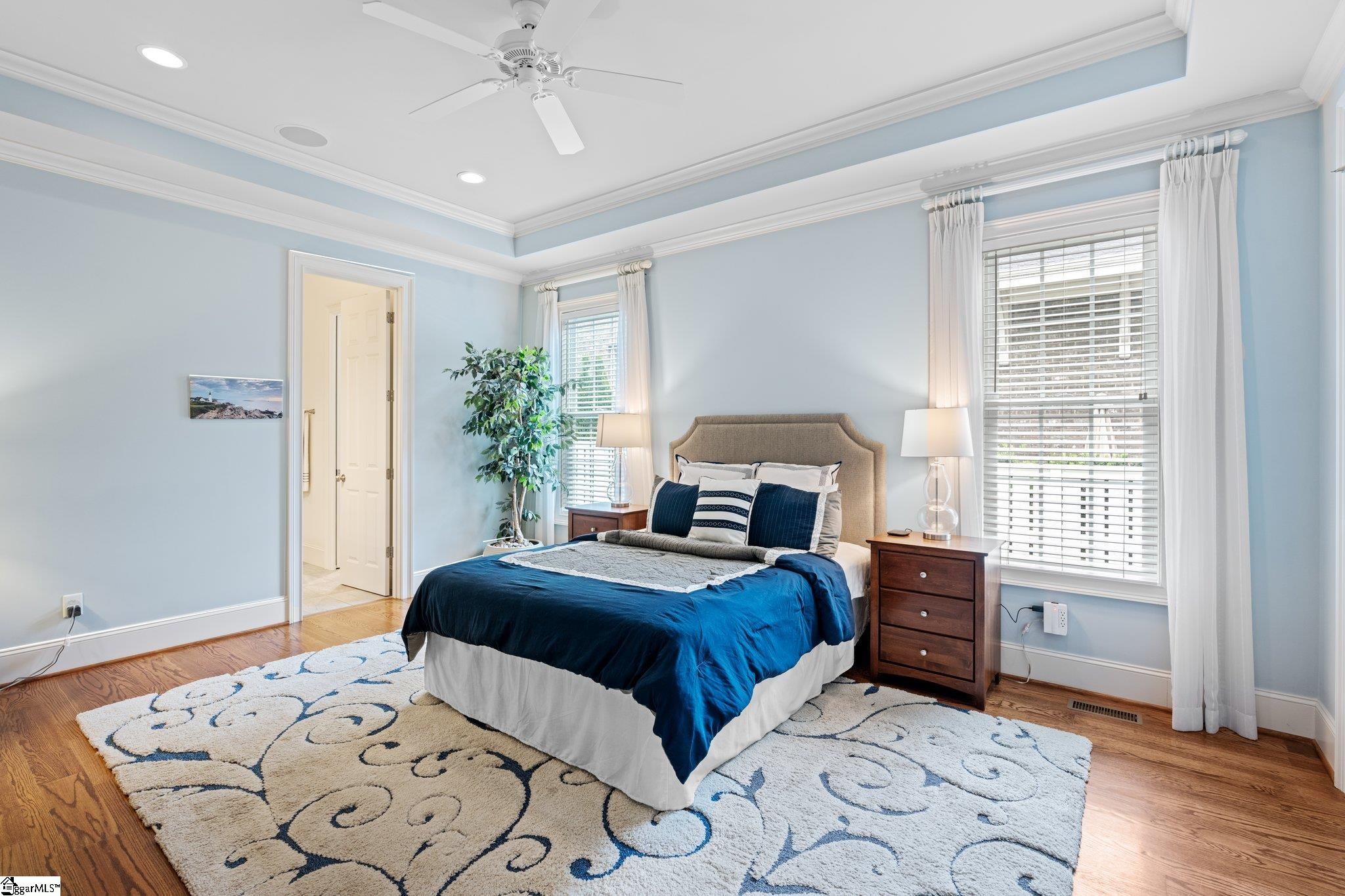 33 Hollingsworth Drive