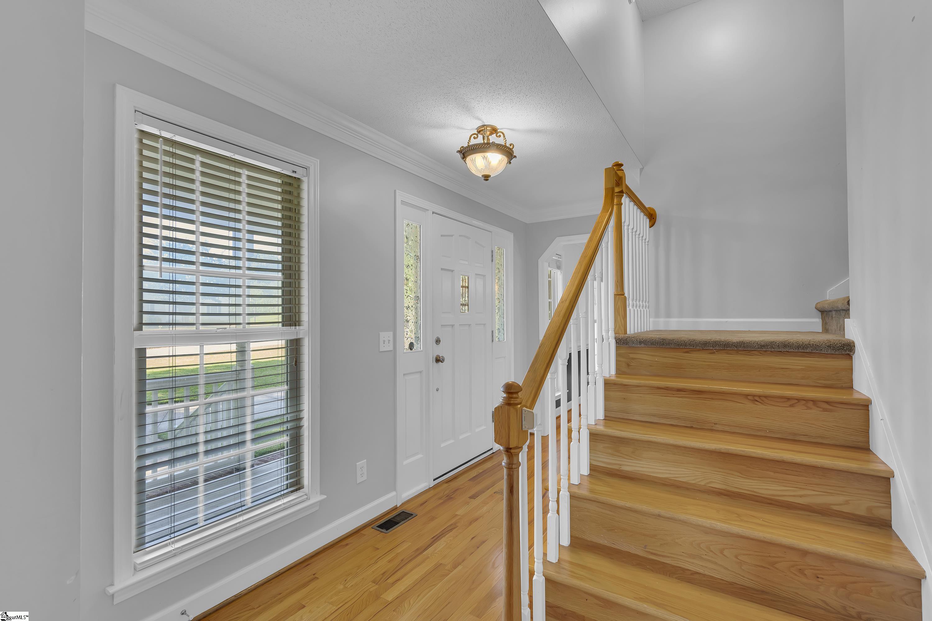 108 Silver Ridge Court