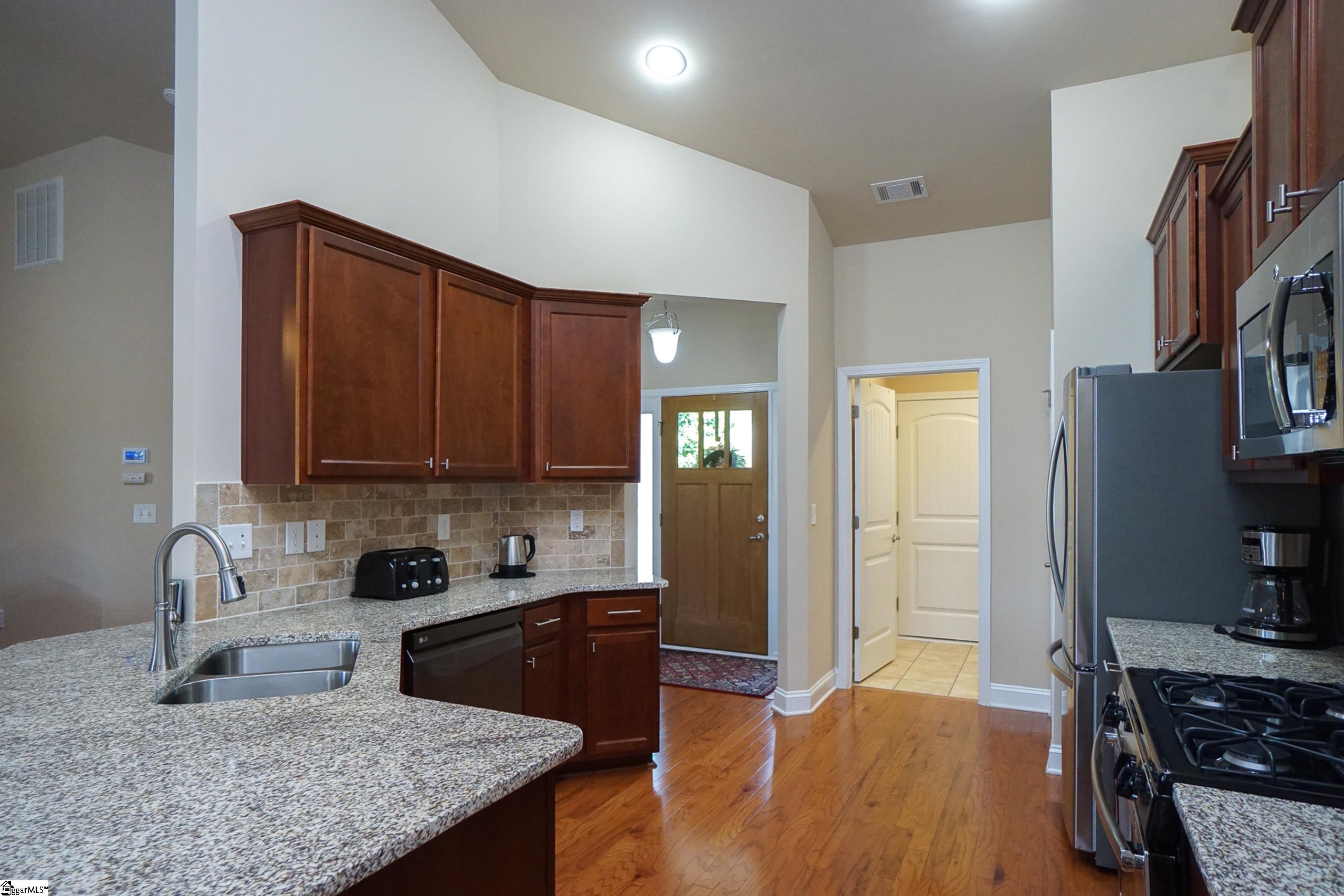 312 Rabbit Run Trail