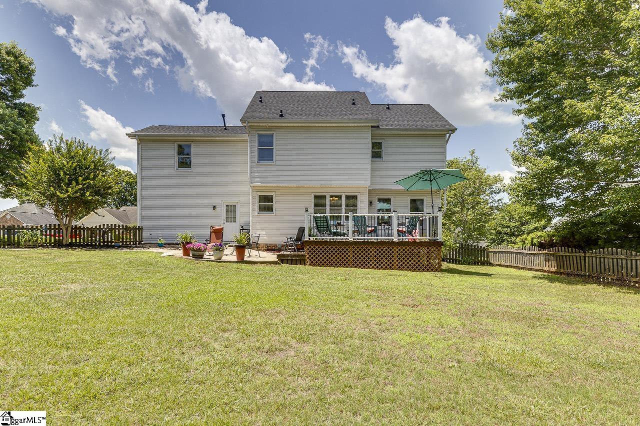 6 Arbordale Lane