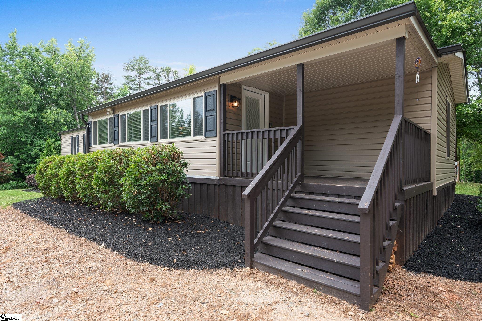 71 Lodgeview Court