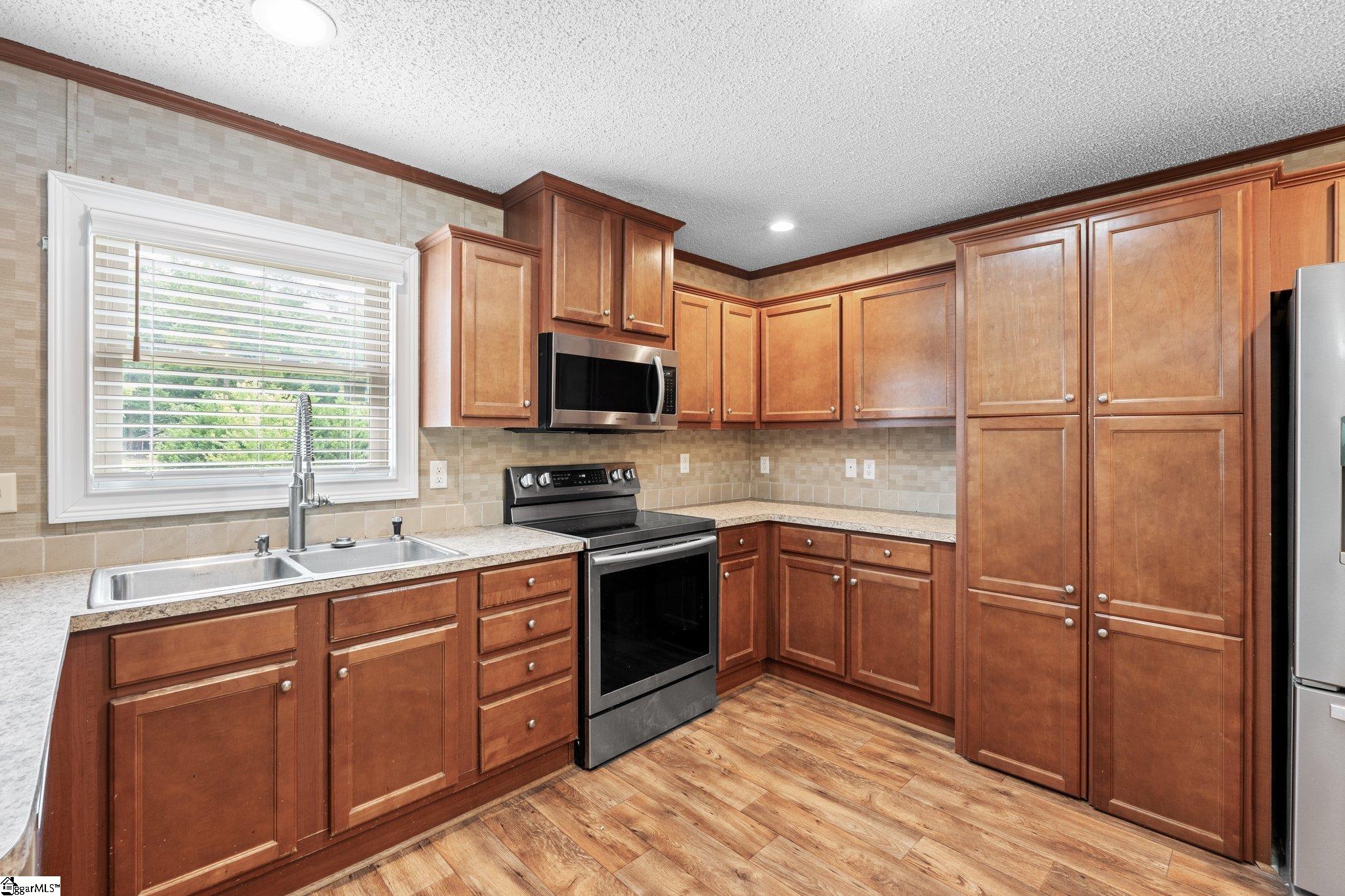 71 Lodgeview Court