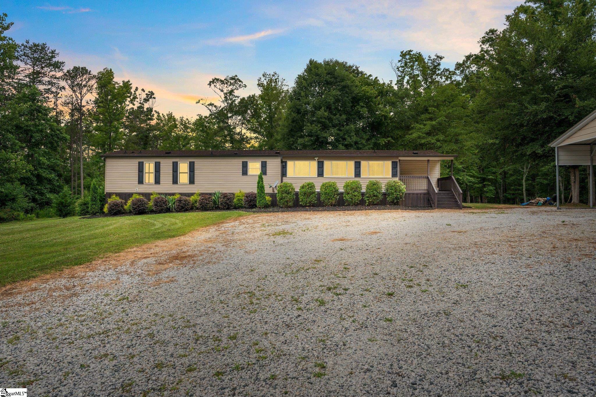 71 Lodgeview Court