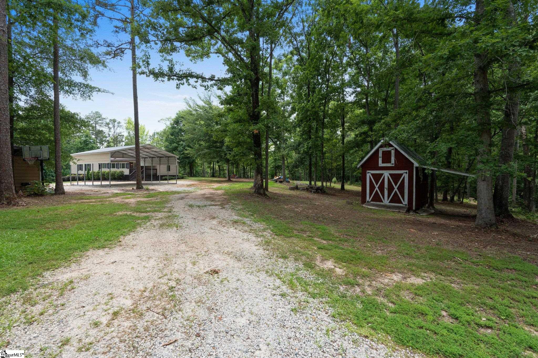 71 Lodgeview Court