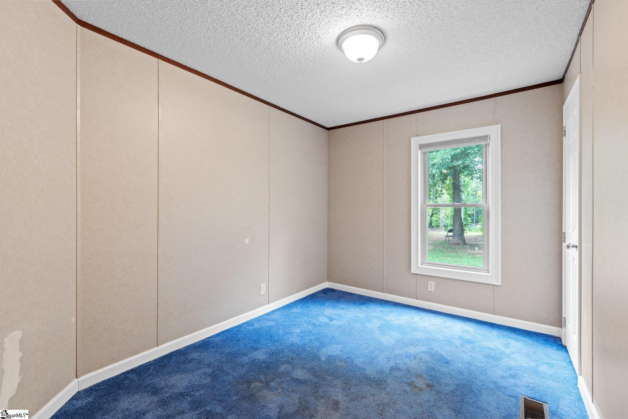 71 Lodgeview Court