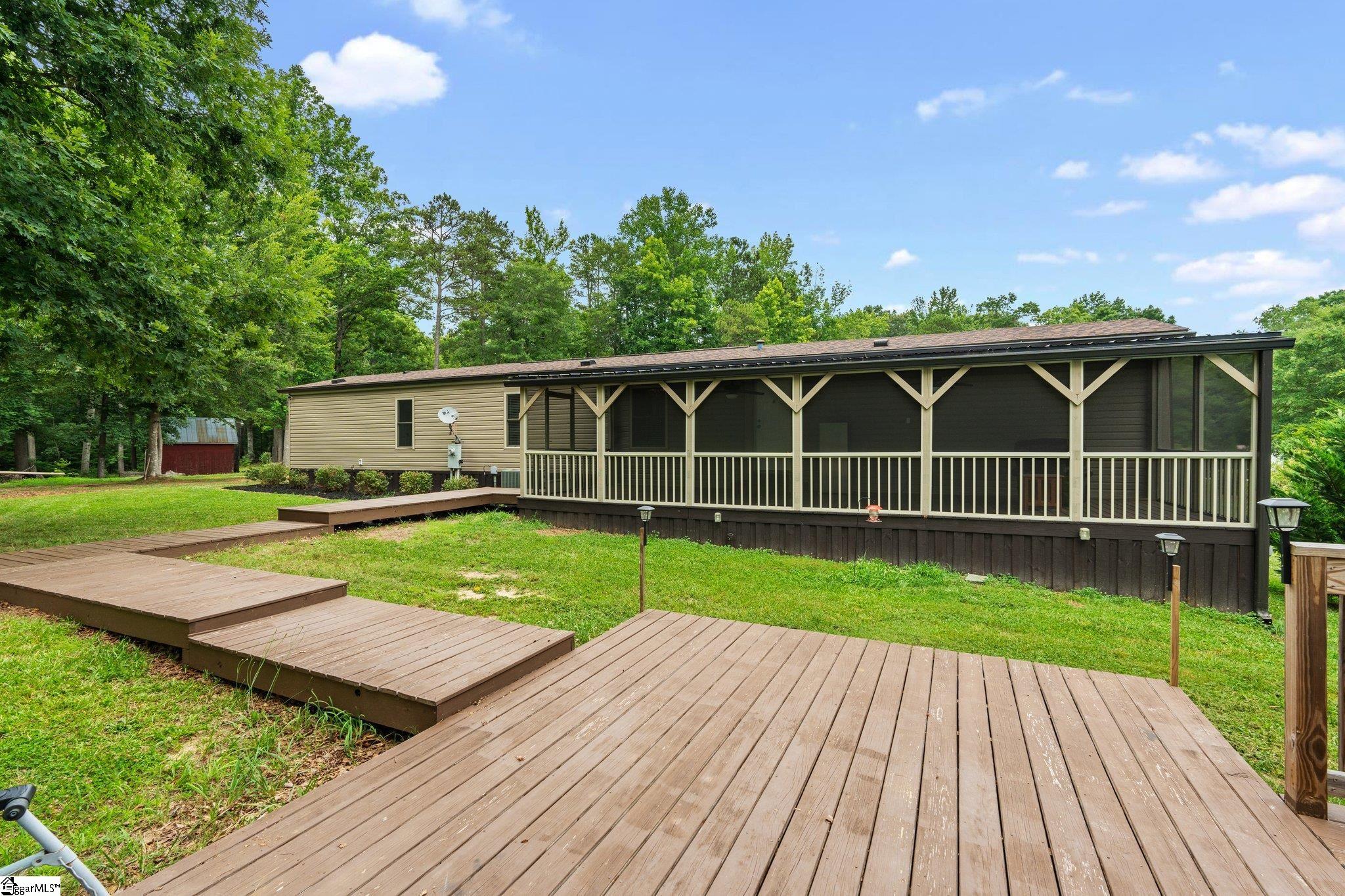 71 Lodgeview Court