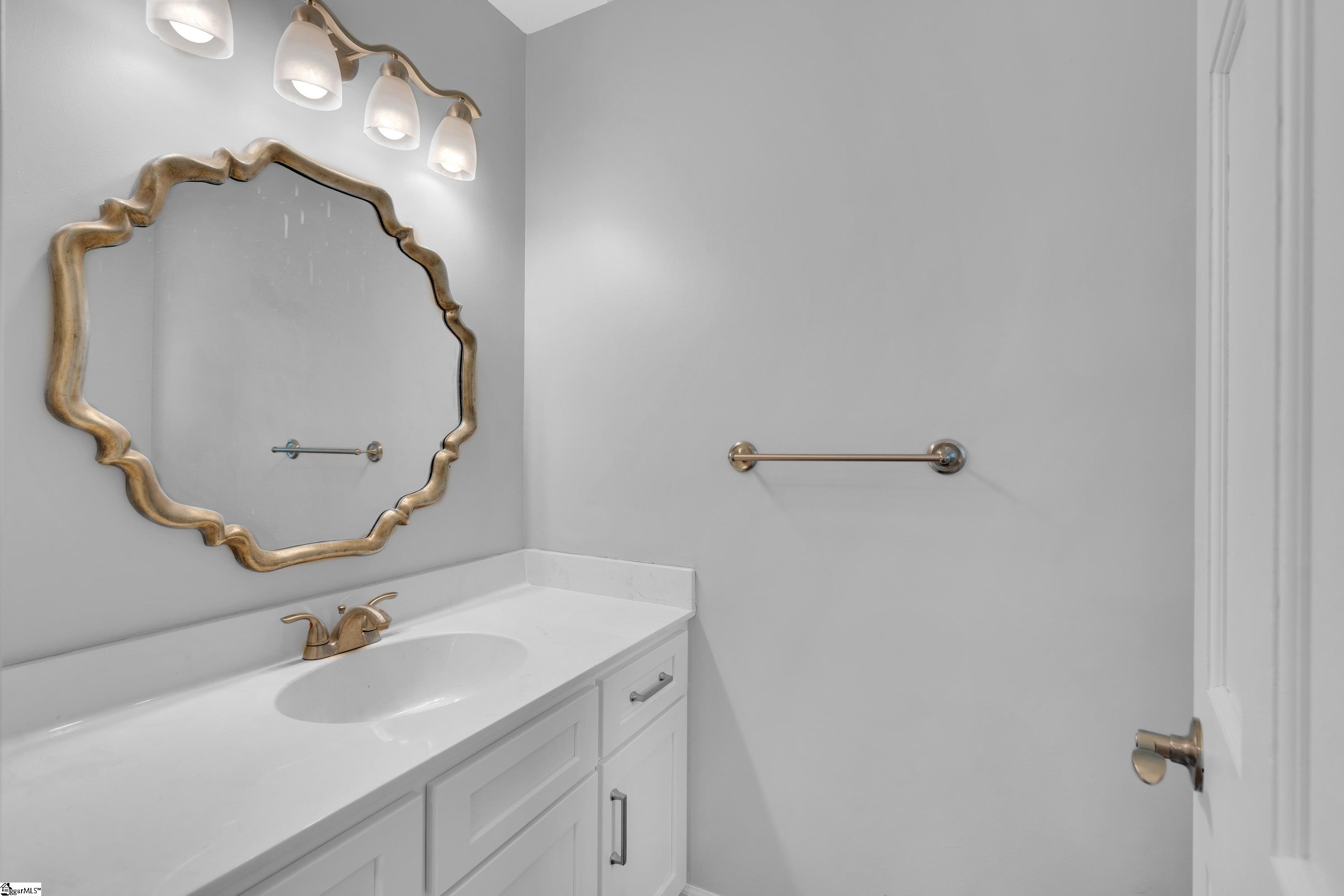 103 W Shallowstone Road