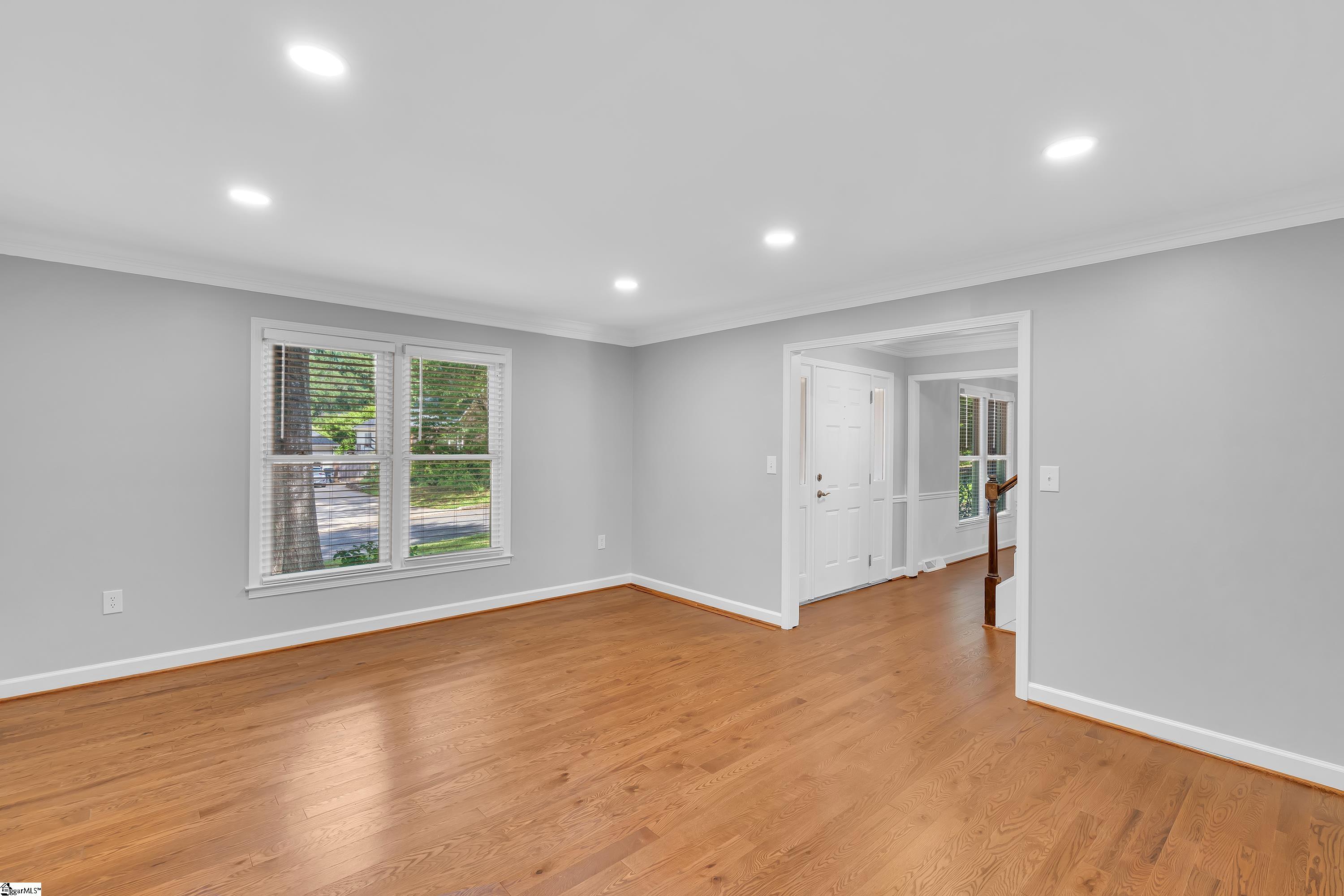 103 W Shallowstone Road