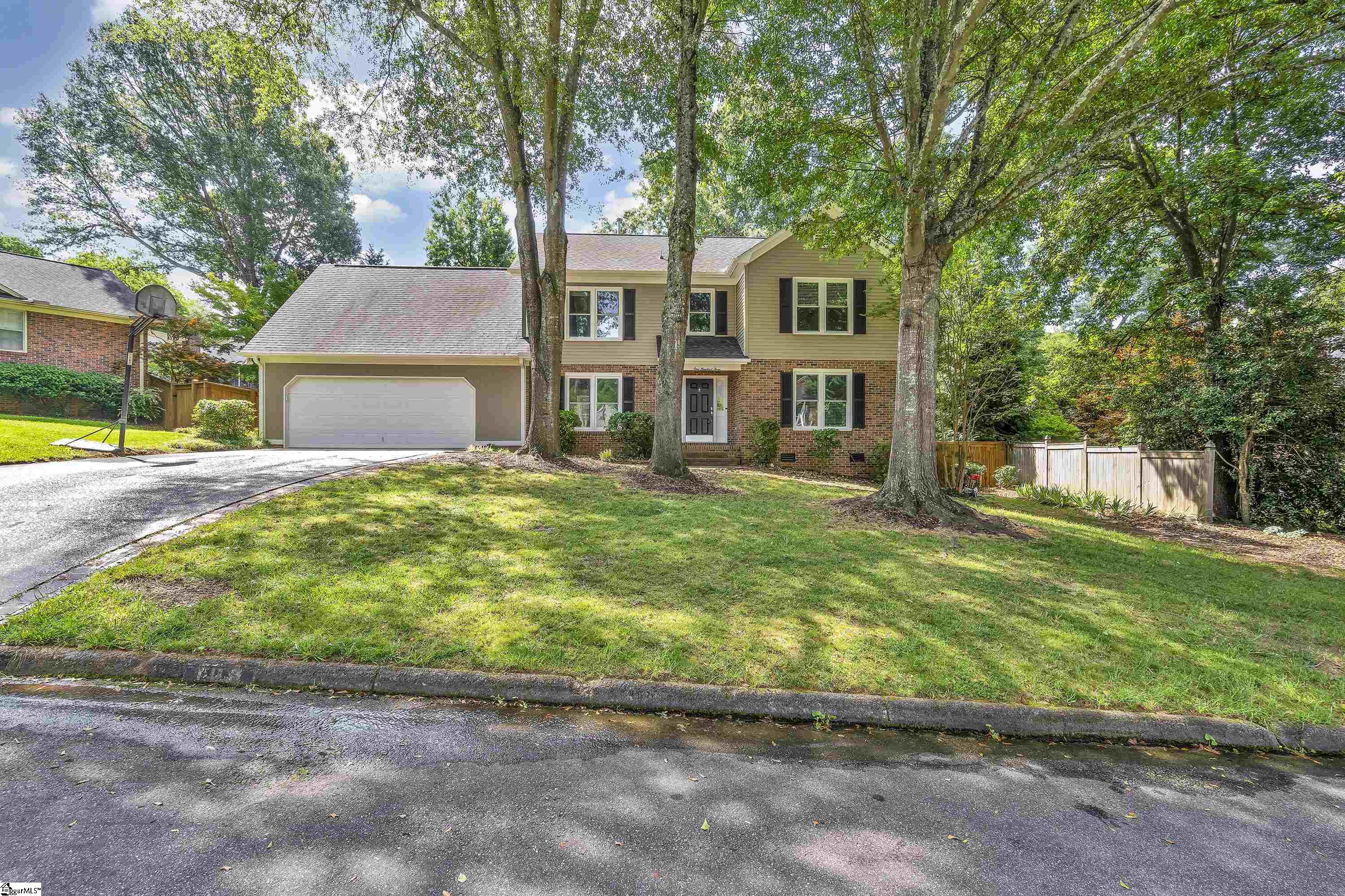103 W Shallowstone Road