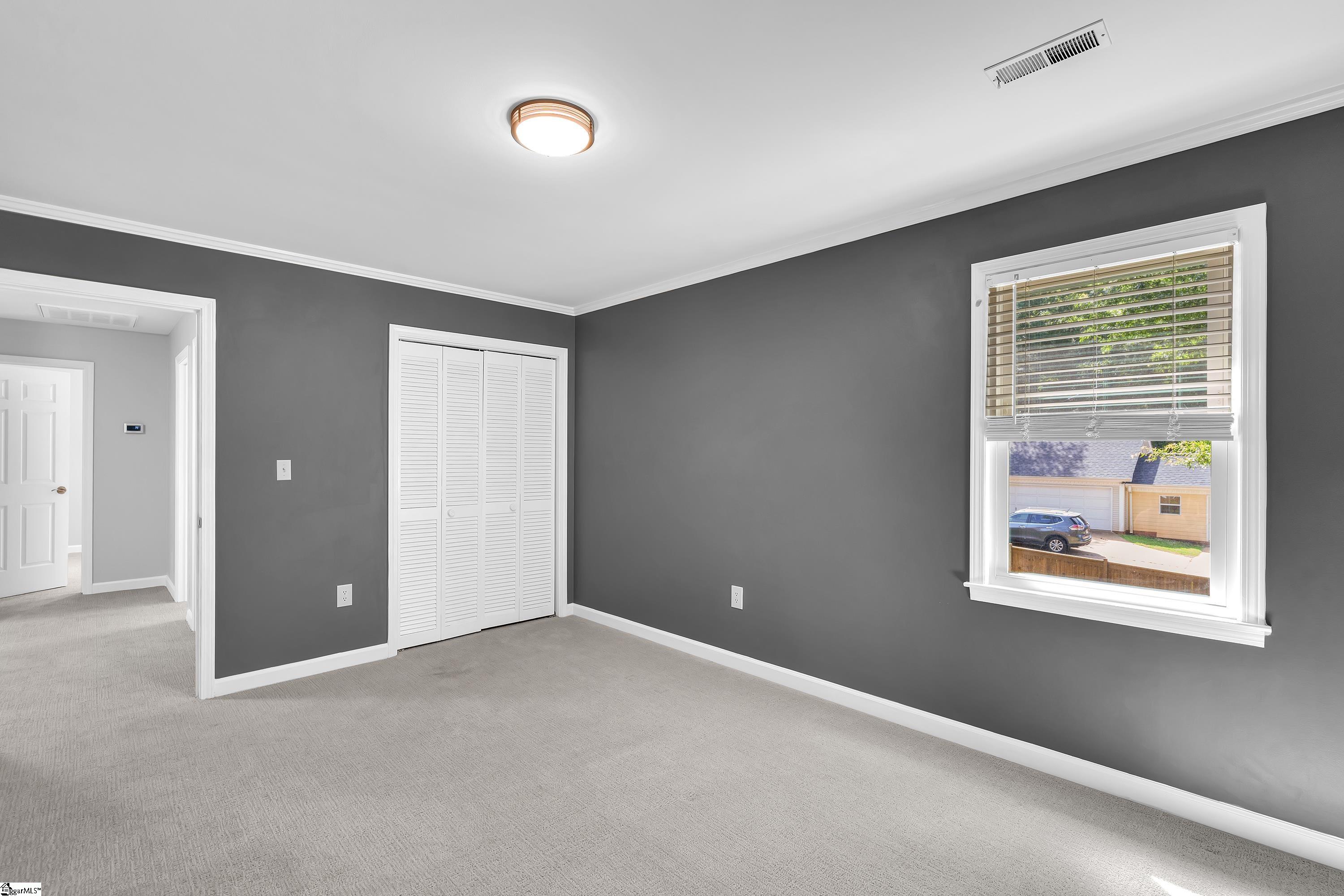 103 W Shallowstone Road