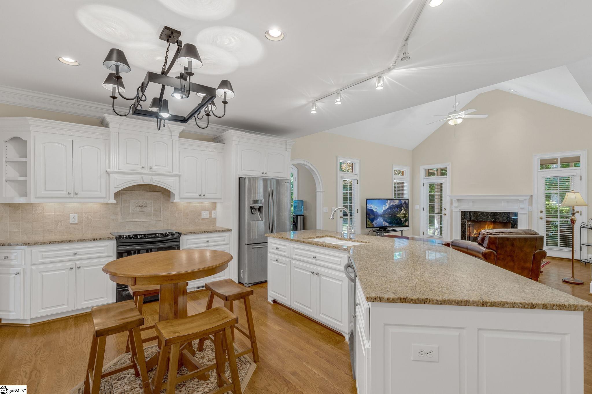 203 Stonebrook Farm Way