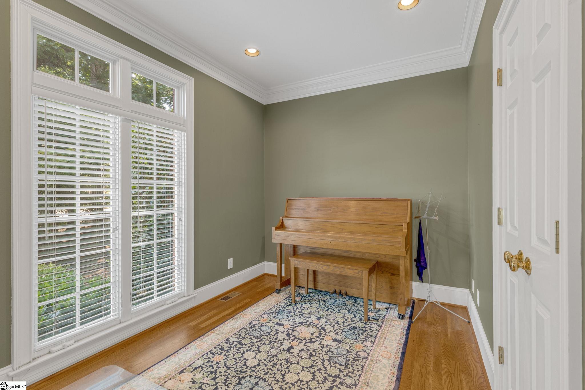 203 Stonebrook Farm Way