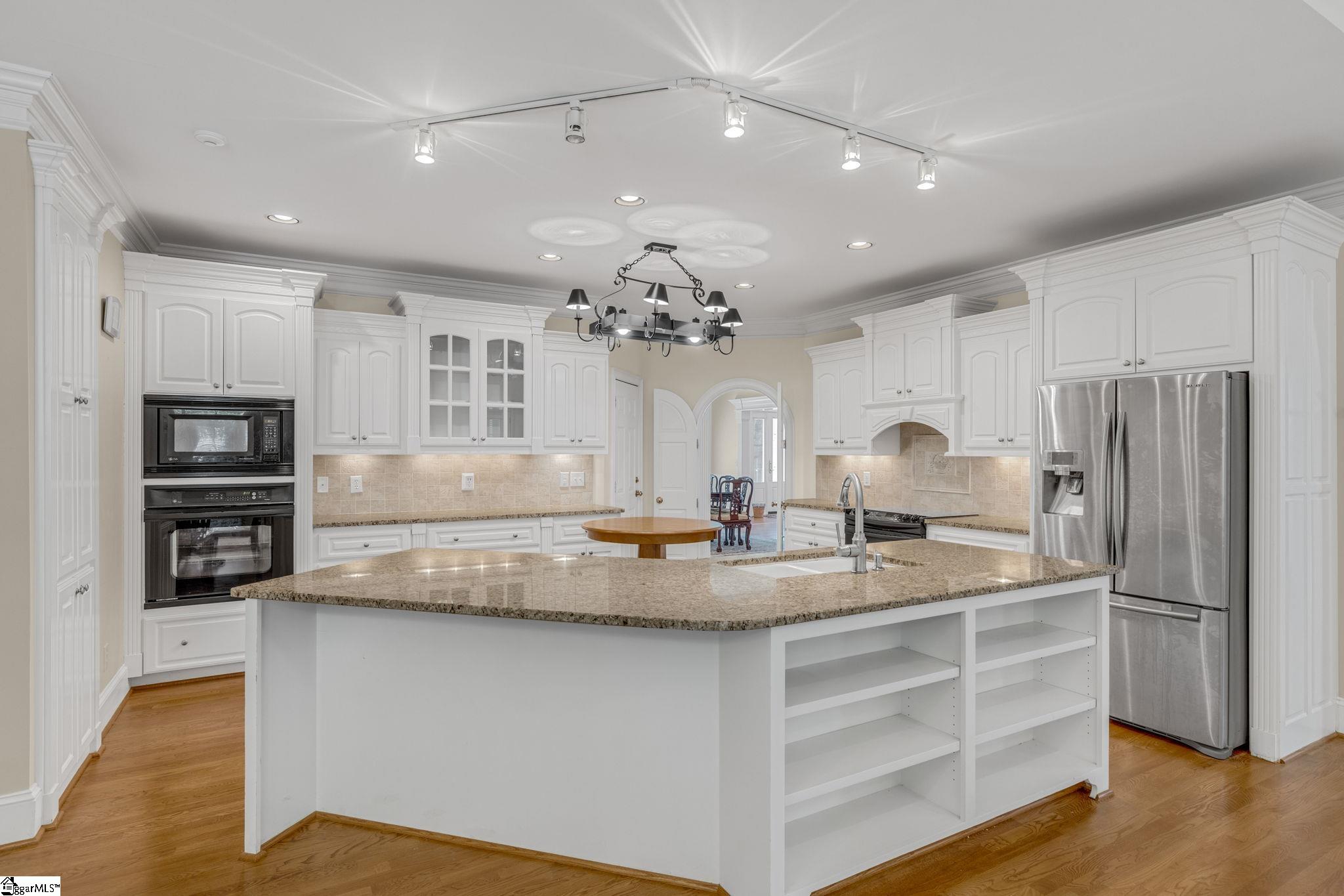 203 Stonebrook Farm Way