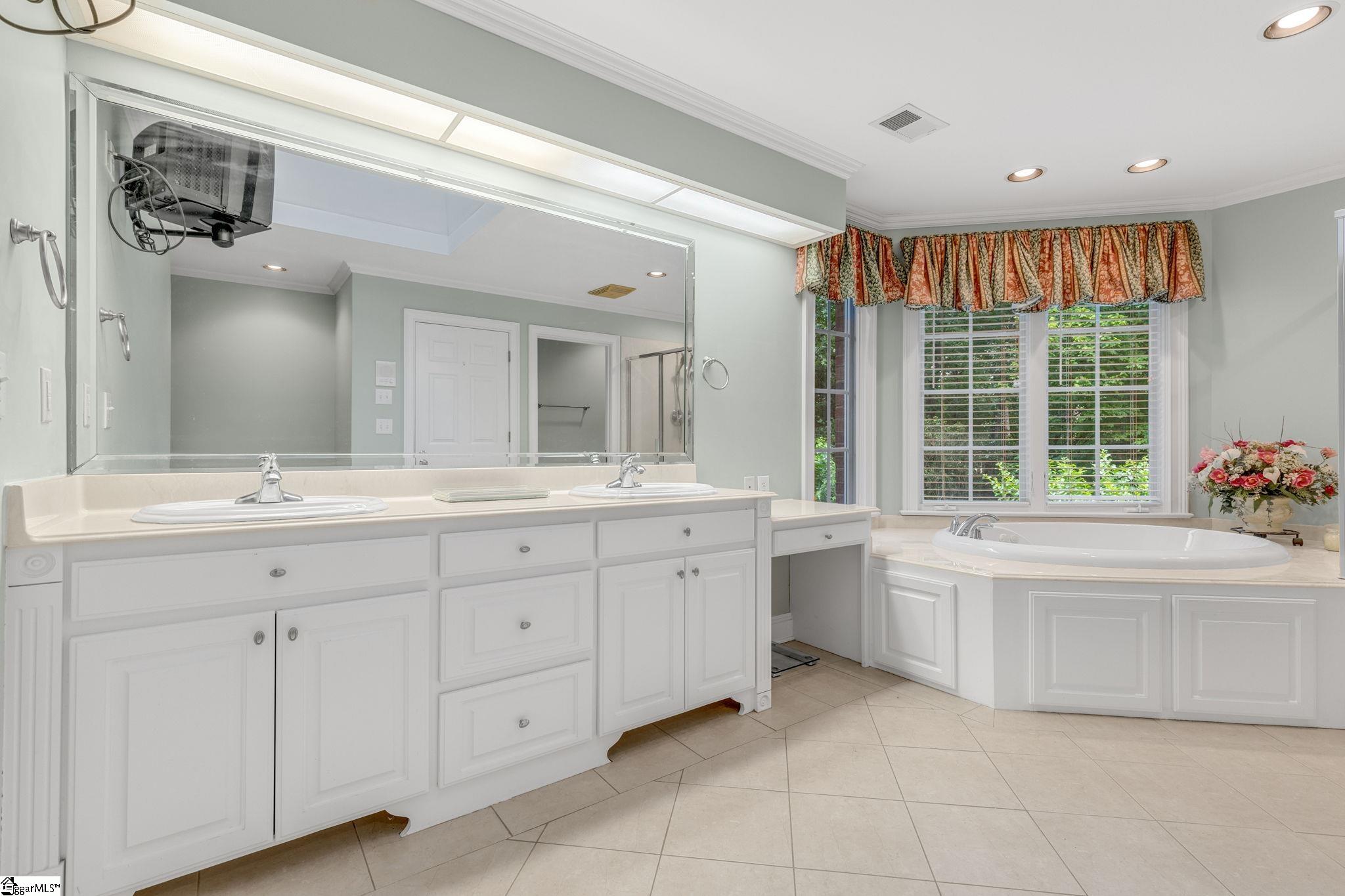 203 Stonebrook Farm Way