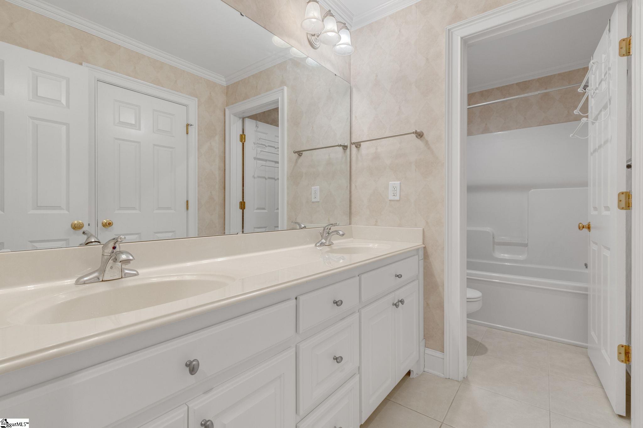 203 Stonebrook Farm Way