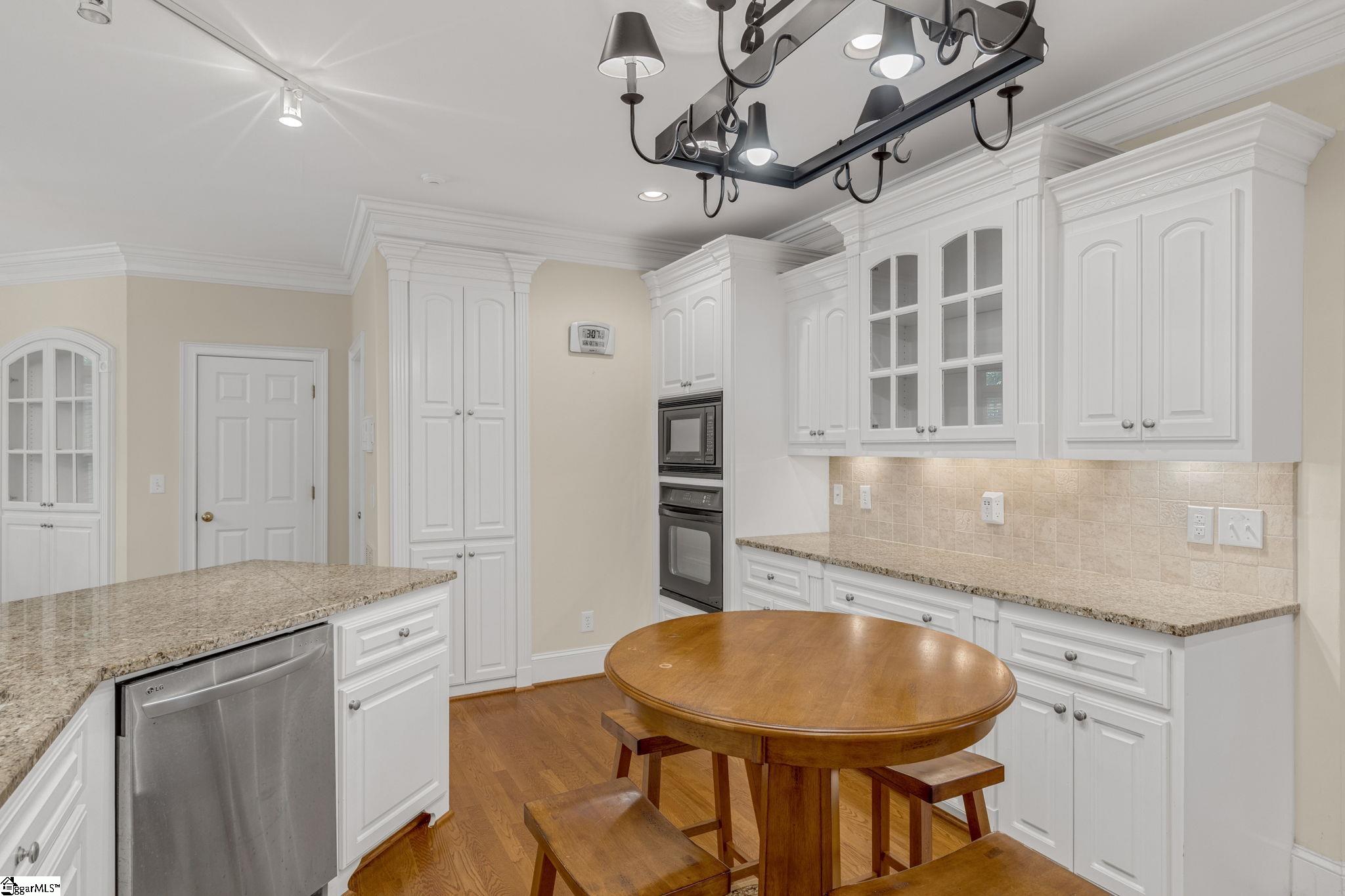 203 Stonebrook Farm Way