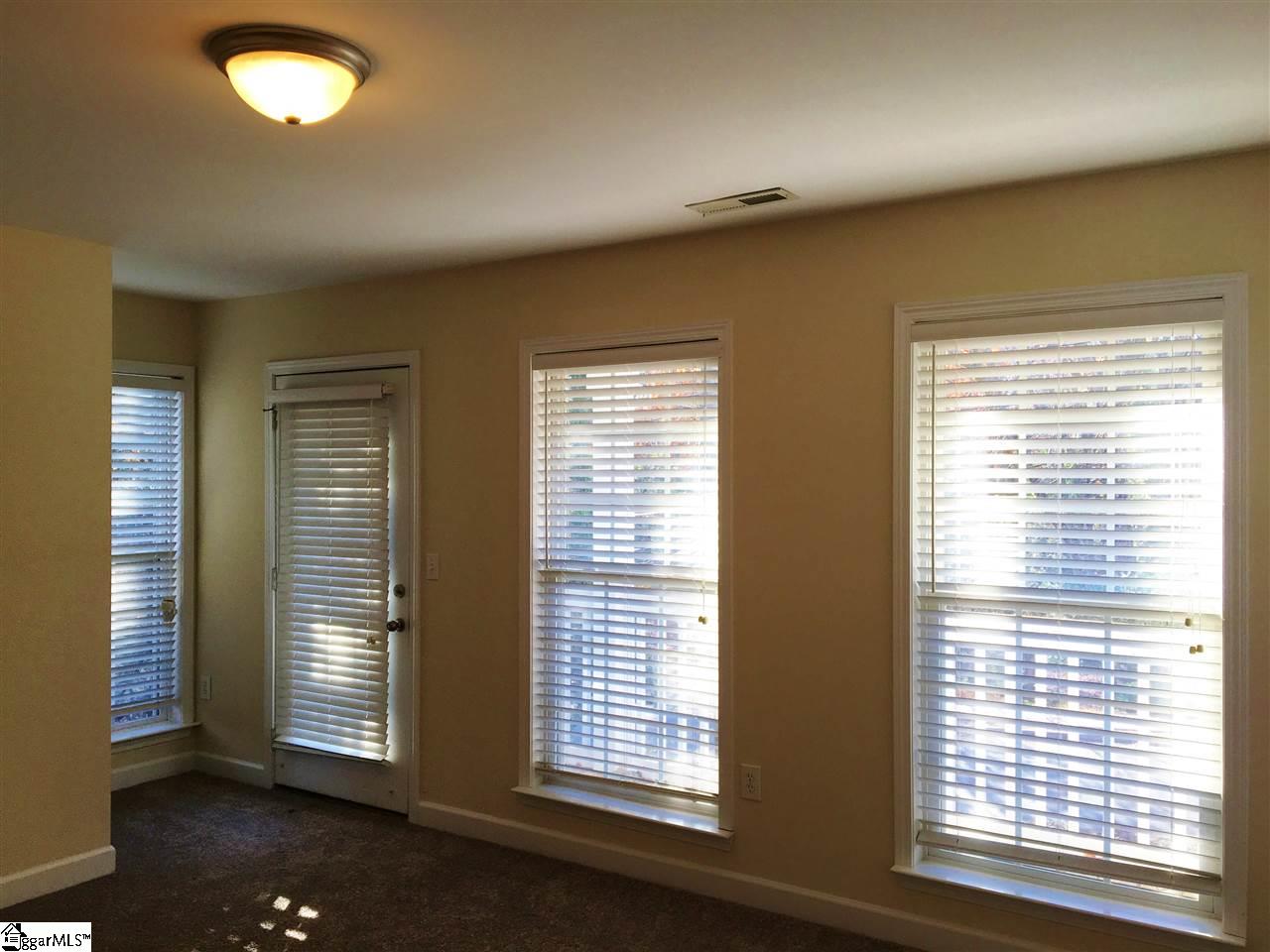 311 Long Hill Street