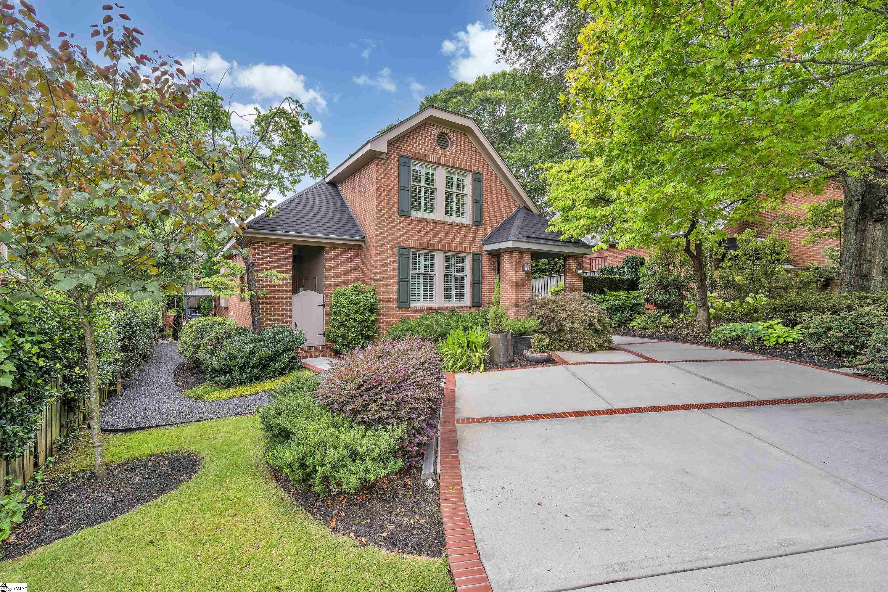 6 Byrd Boulevard
