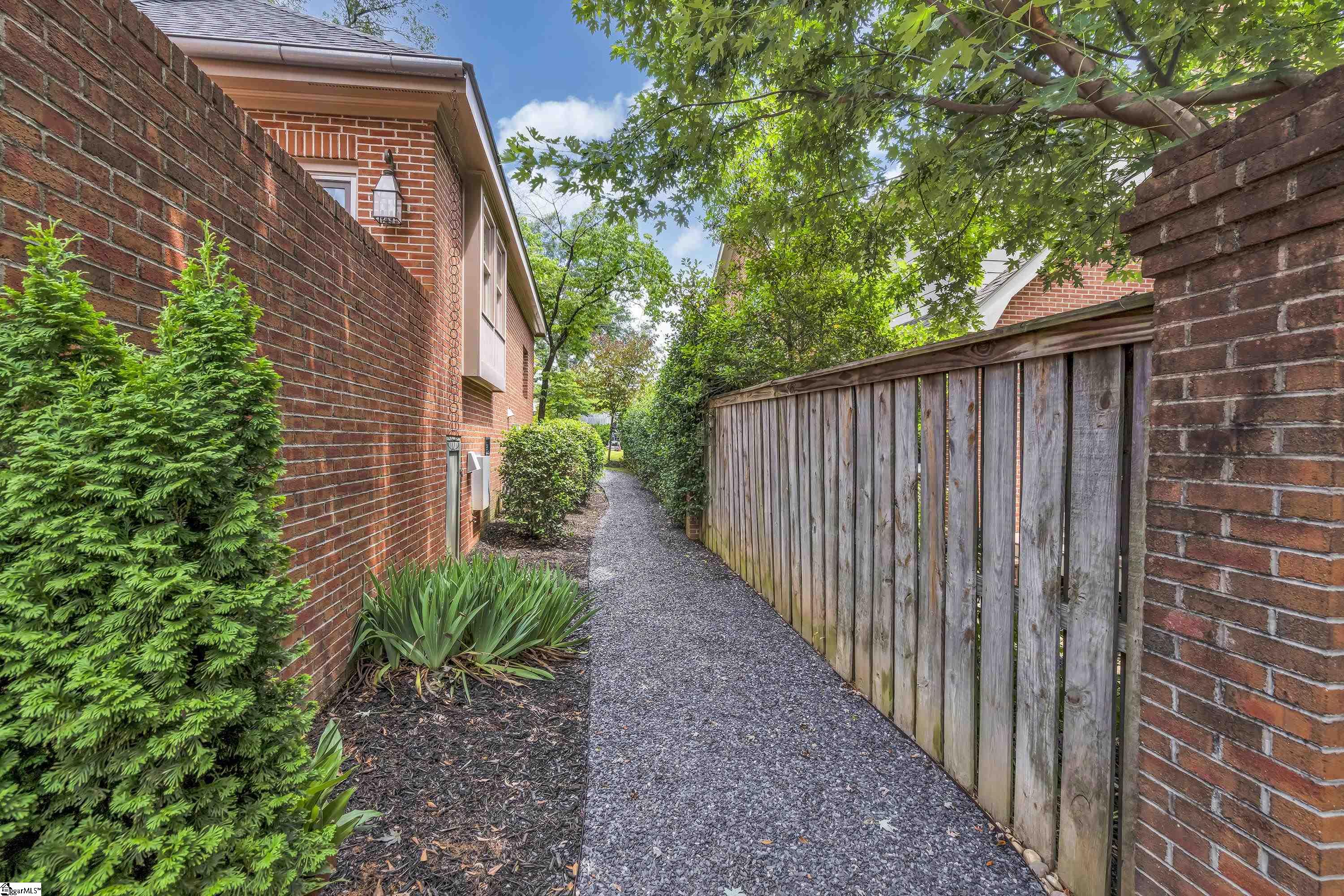 6 Byrd Boulevard