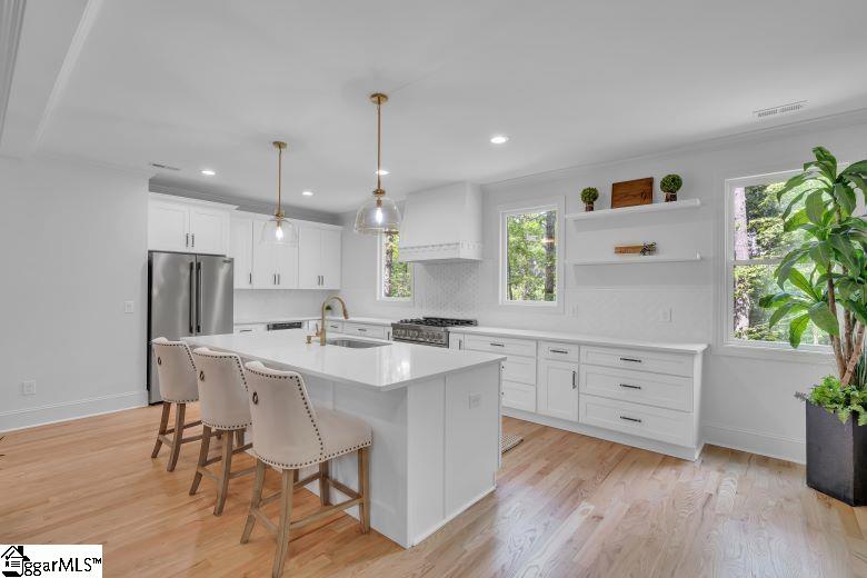 1206 Yellowood Drive