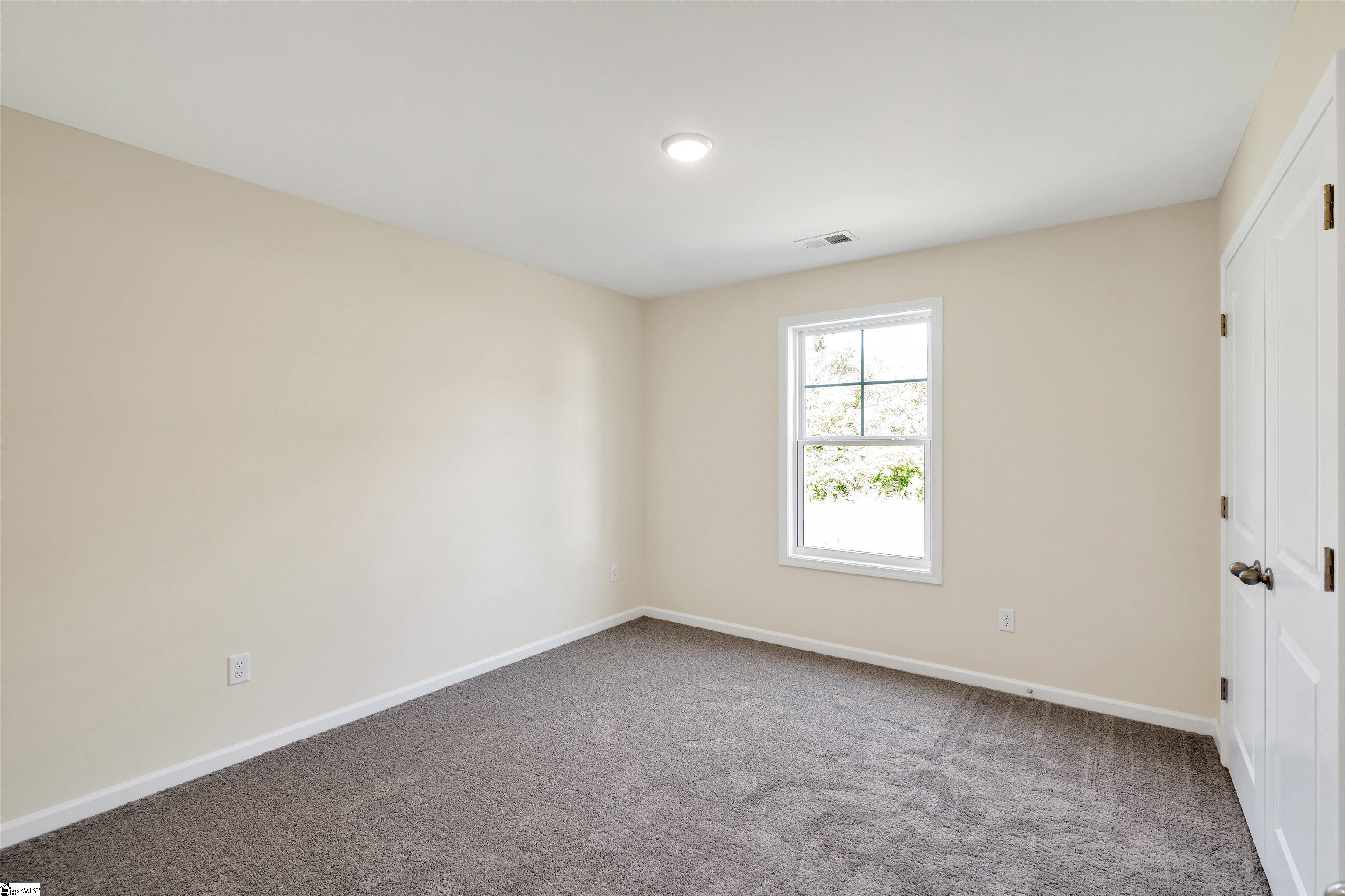 1082 Silverbend Trail