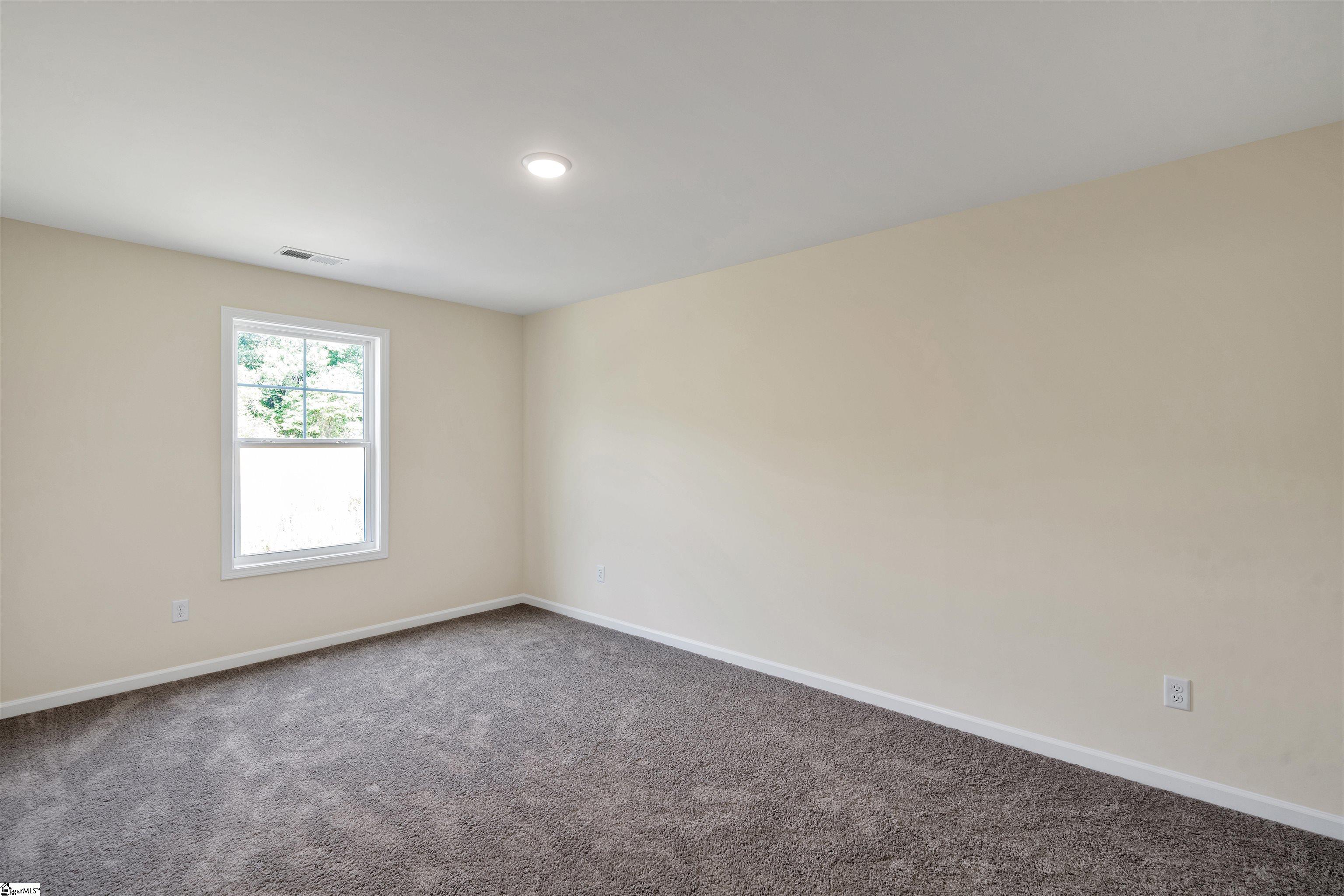 1082 Silverbend Trail