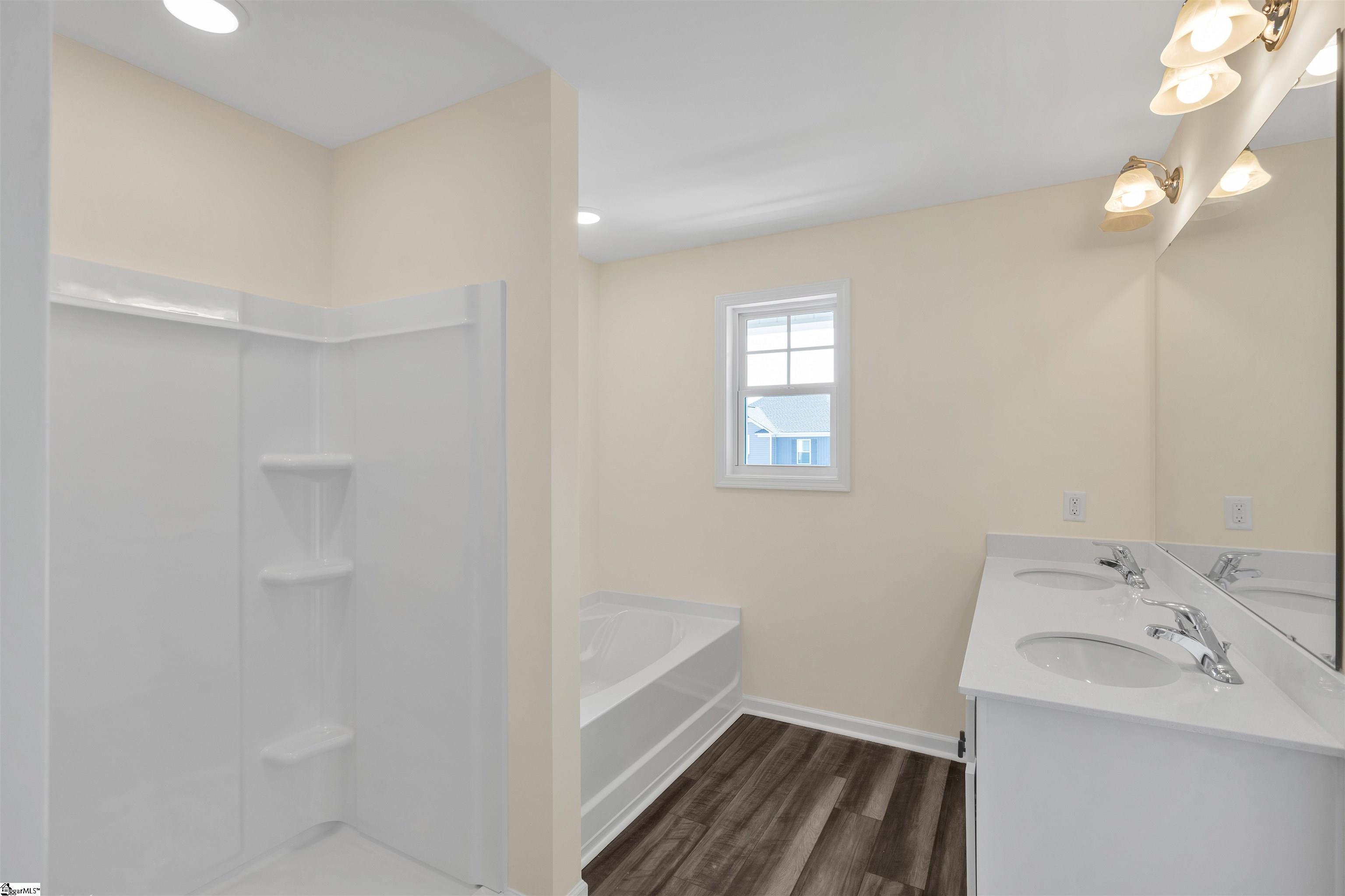 1082 Silverbend Trail