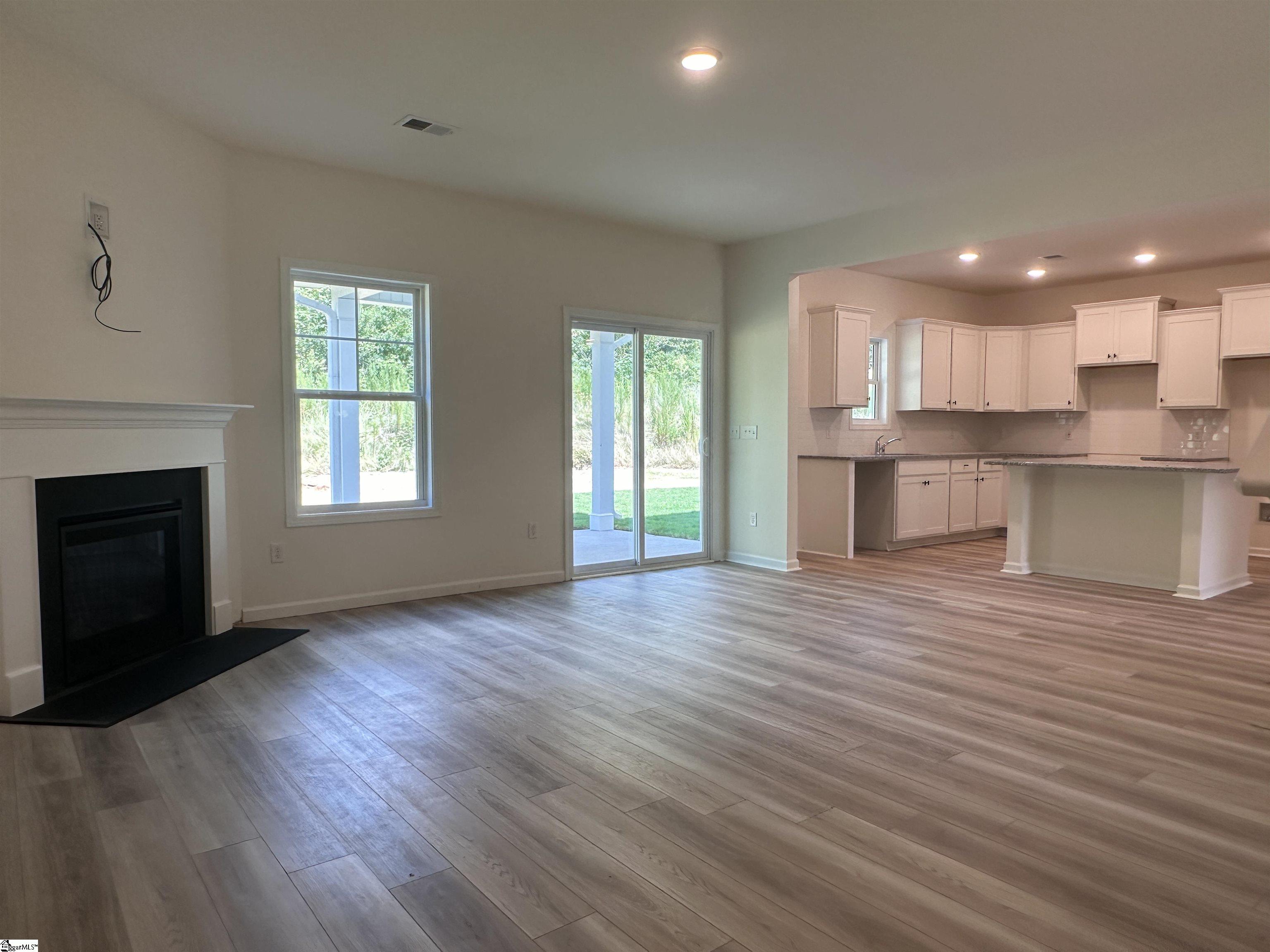 1086 Silverbend Trail