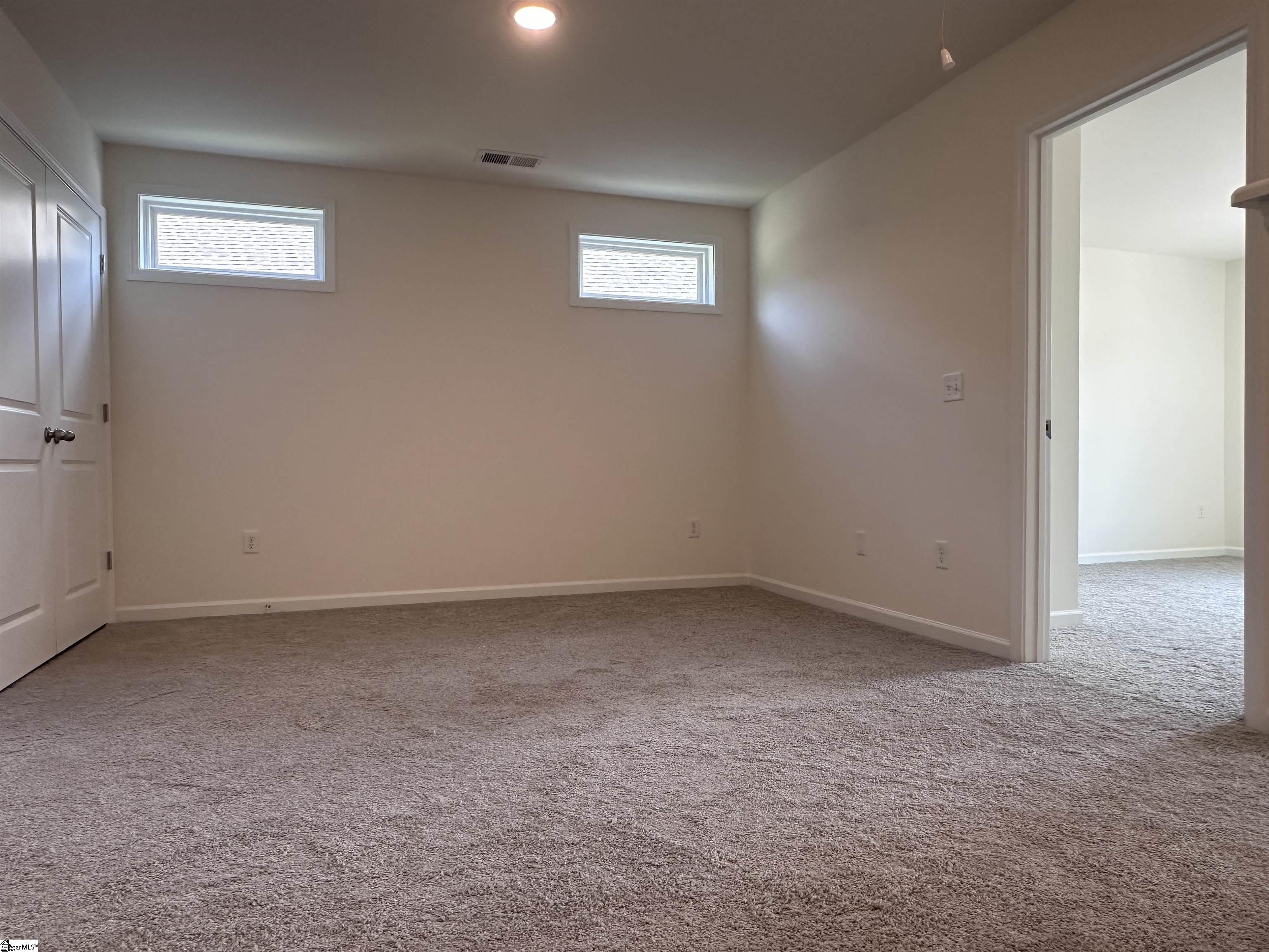 1086 Silverbend Trail