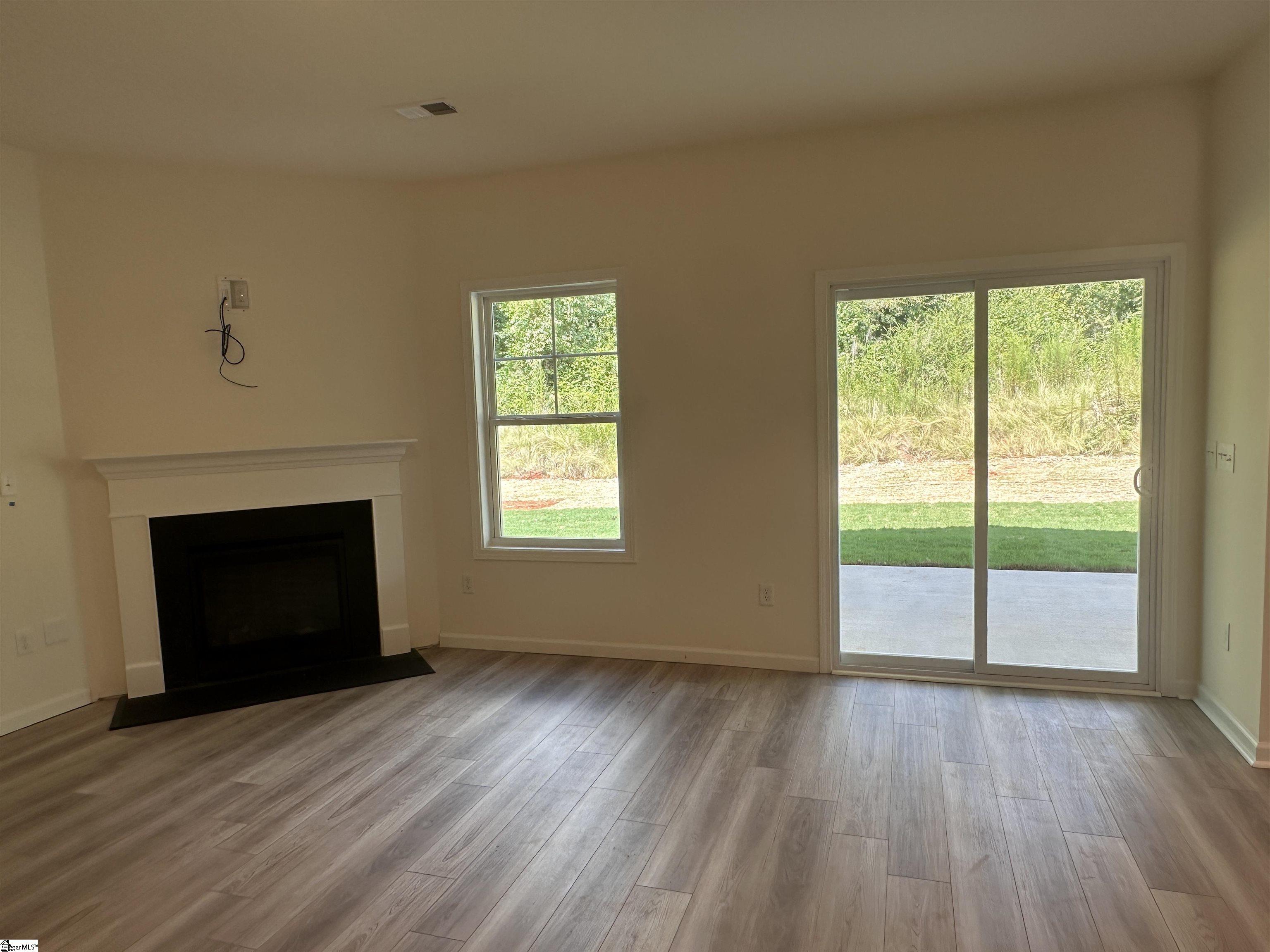 1086 Silverbend Trail