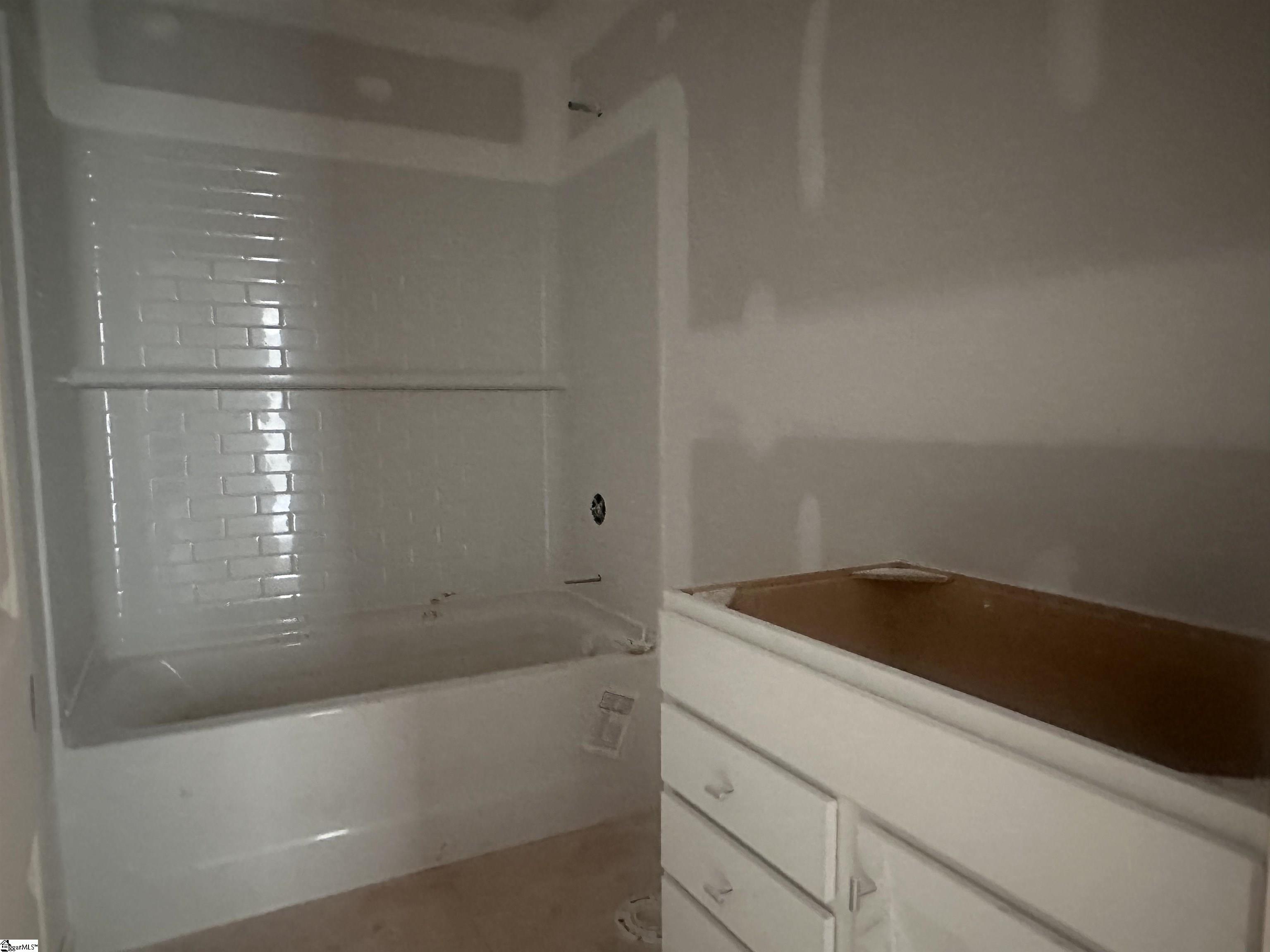 1094 Silverbend Trail