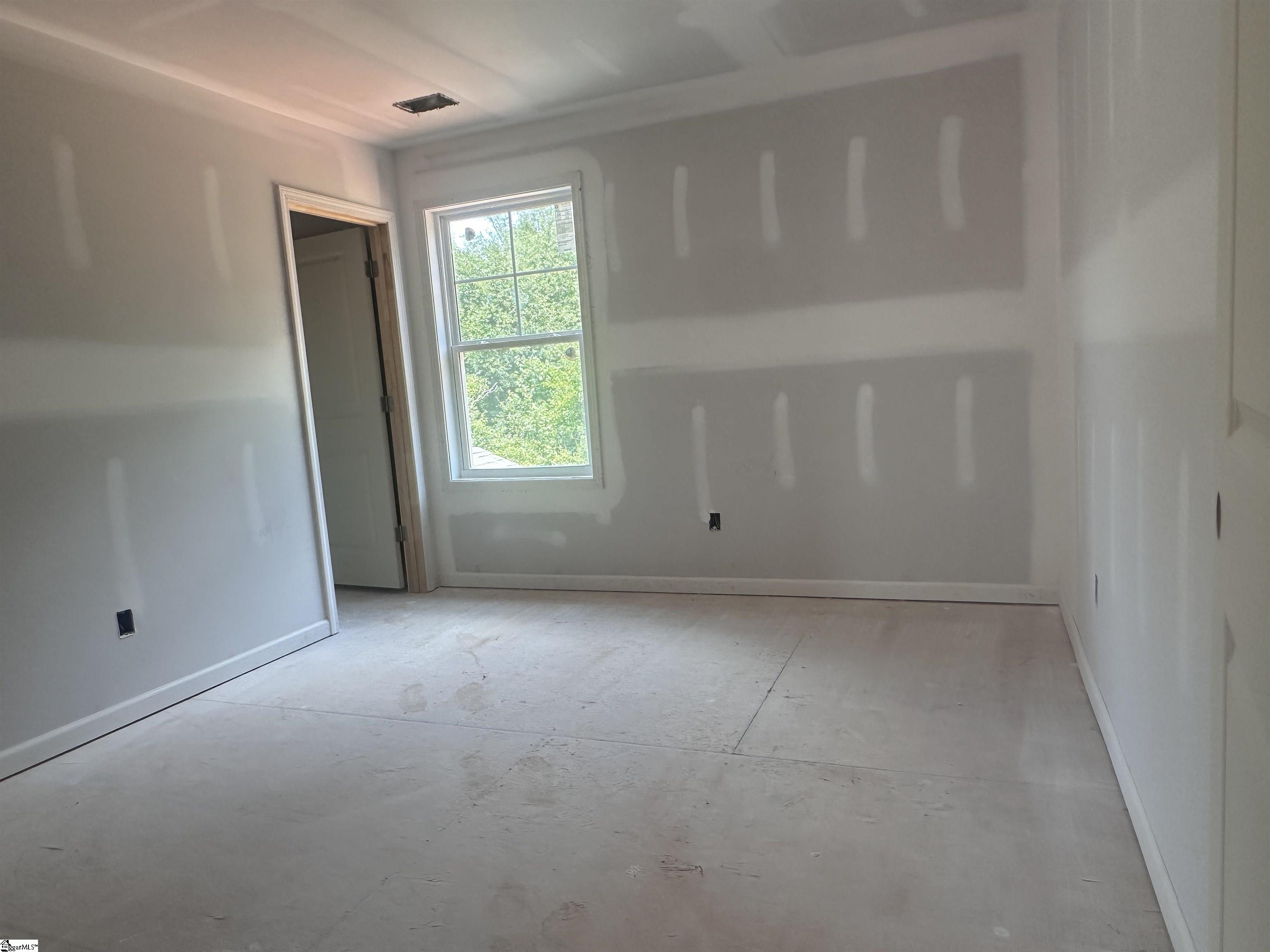 1094 Silverbend Trail