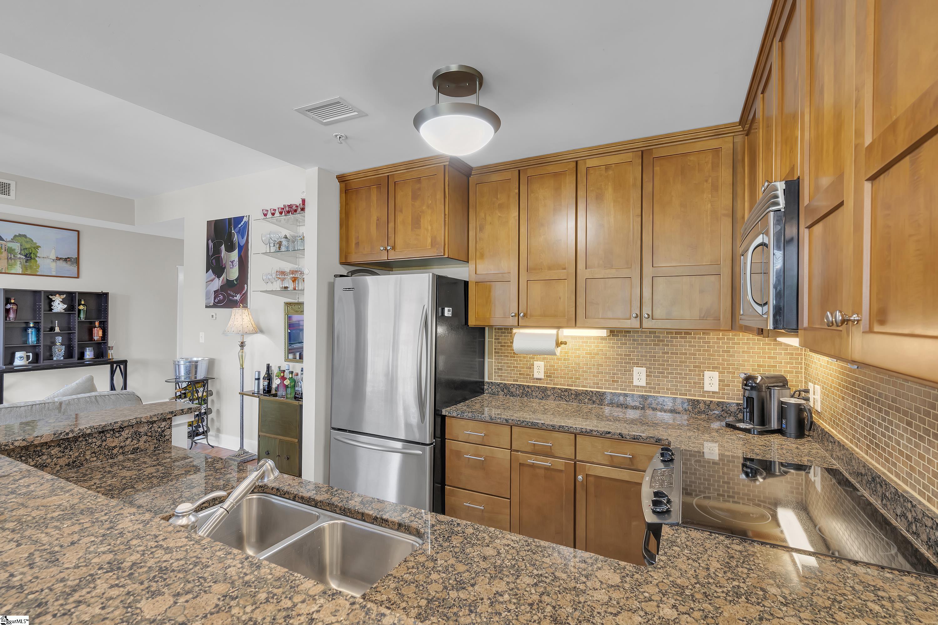 155 Riverplace Unit 408