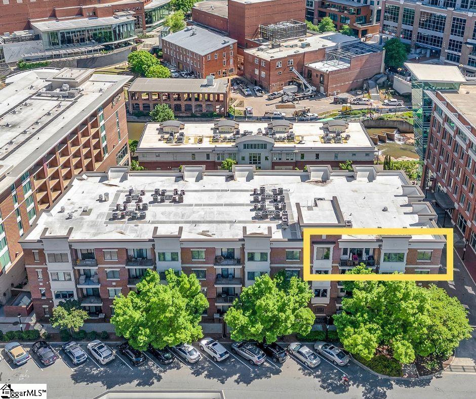 155 Riverplace Unit 408