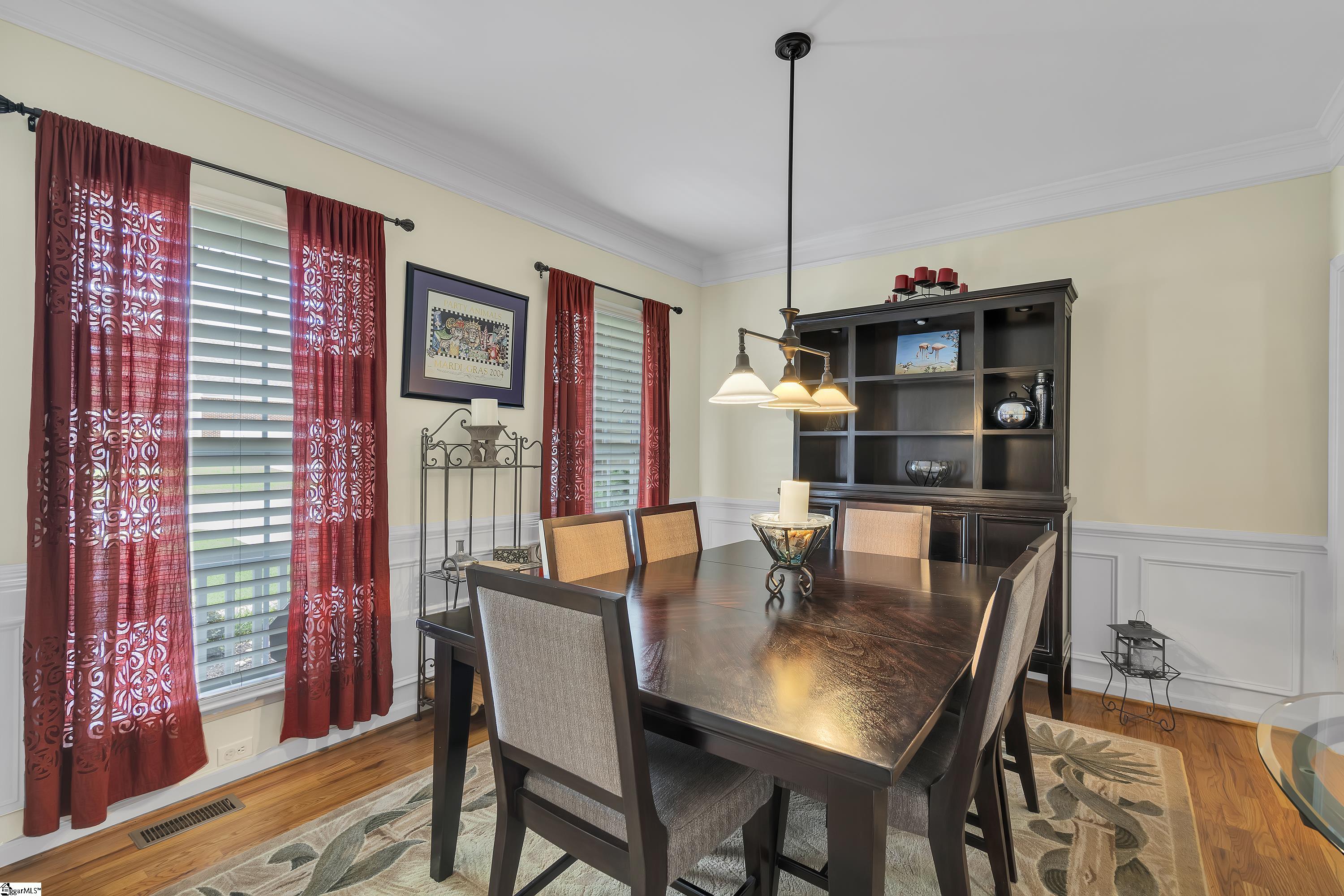 2 Franklin Meadow Way