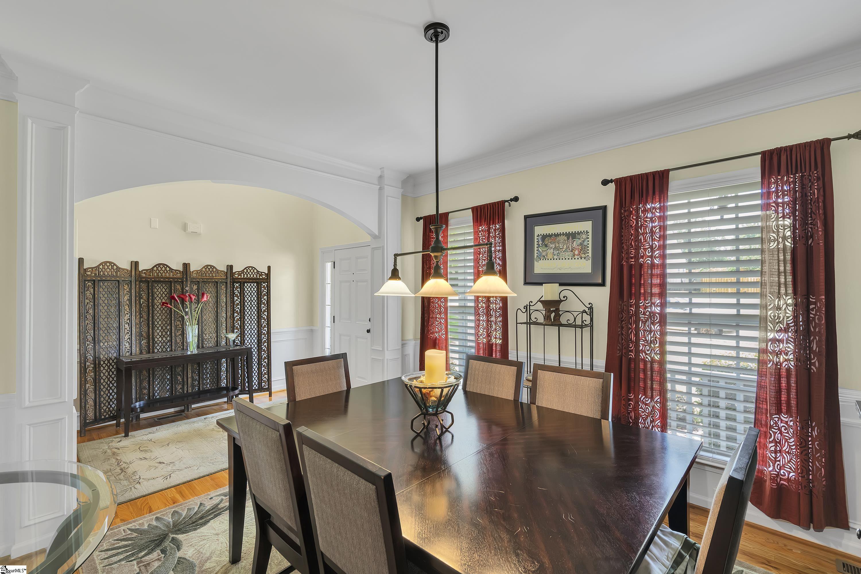 2 Franklin Meadow Way