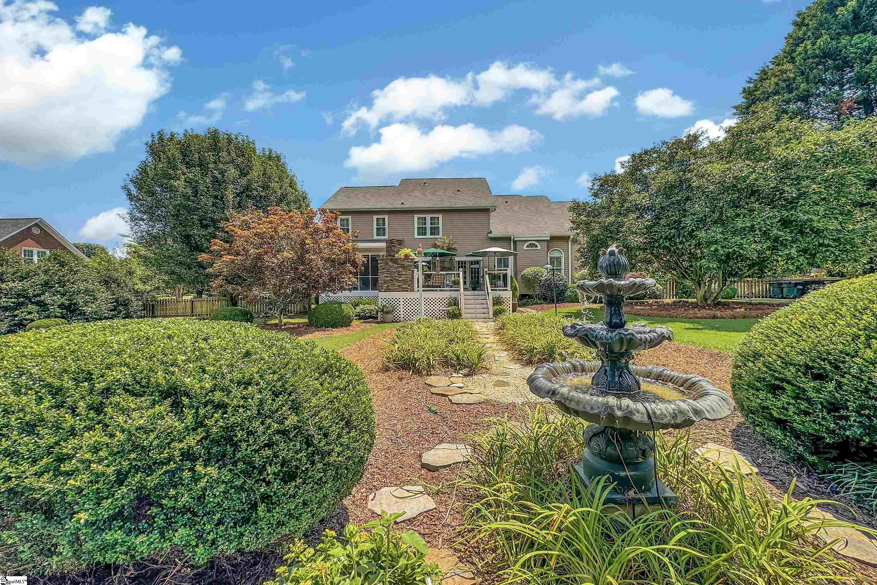 8 Shadow Mist Drive